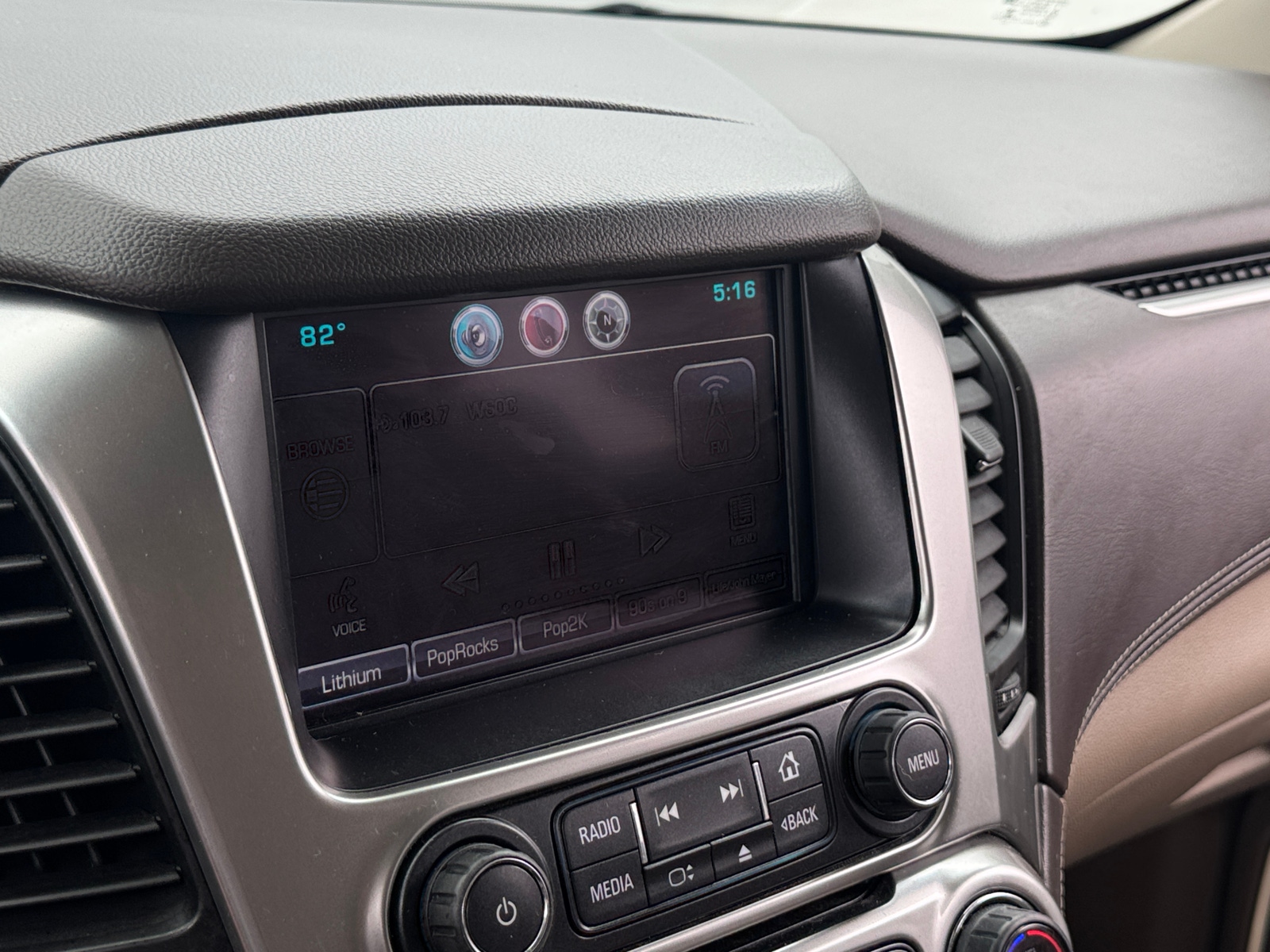 Thumbnail: 2015 Chevrolet Tahoe - 3