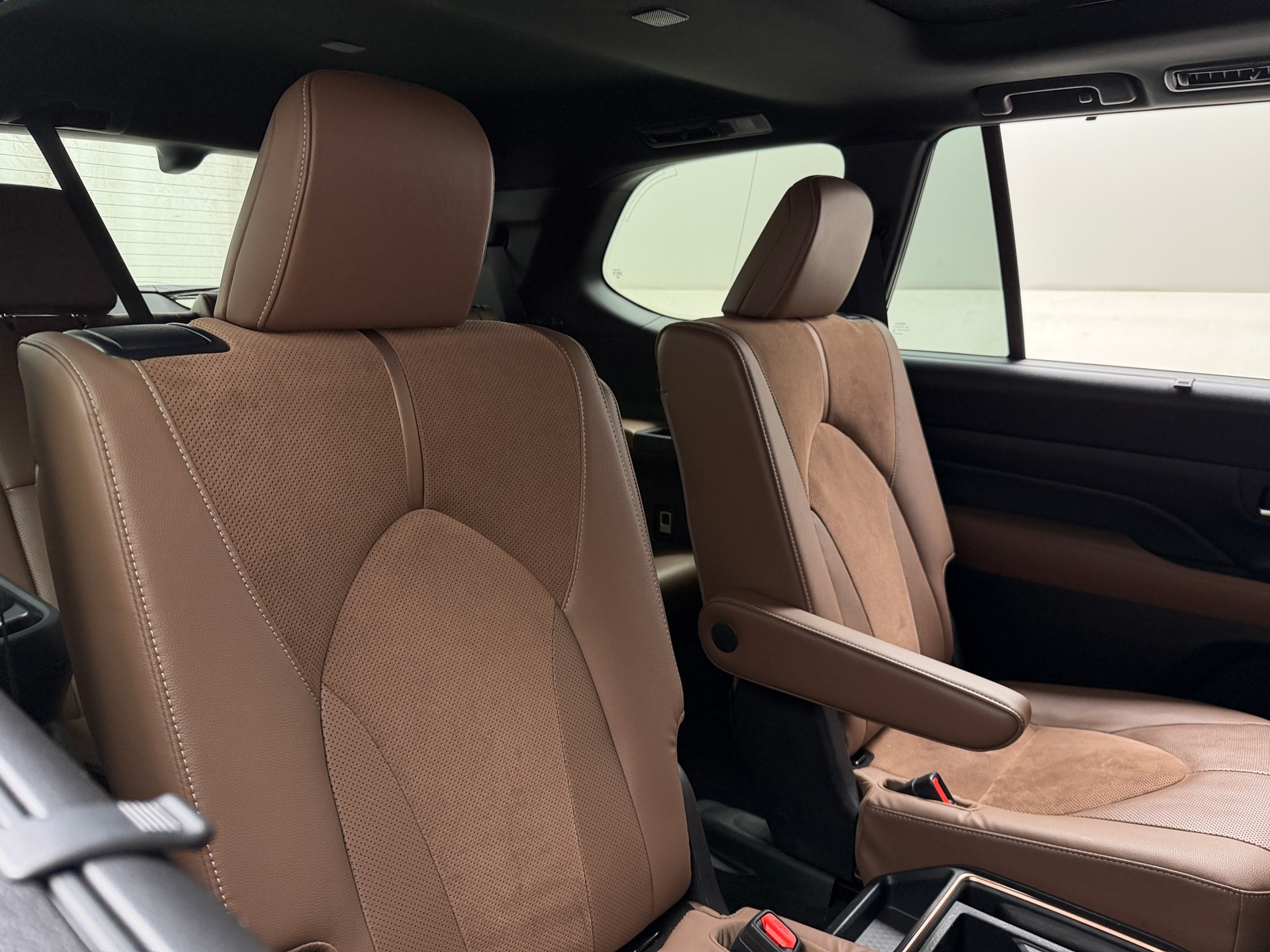 Thumbnail: 2024 Toyota Grand Highlander - 5