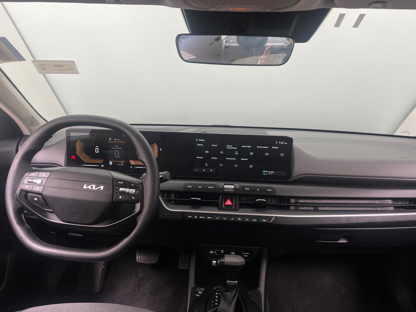 Thumbnail: 2025 Kia K4 - 3