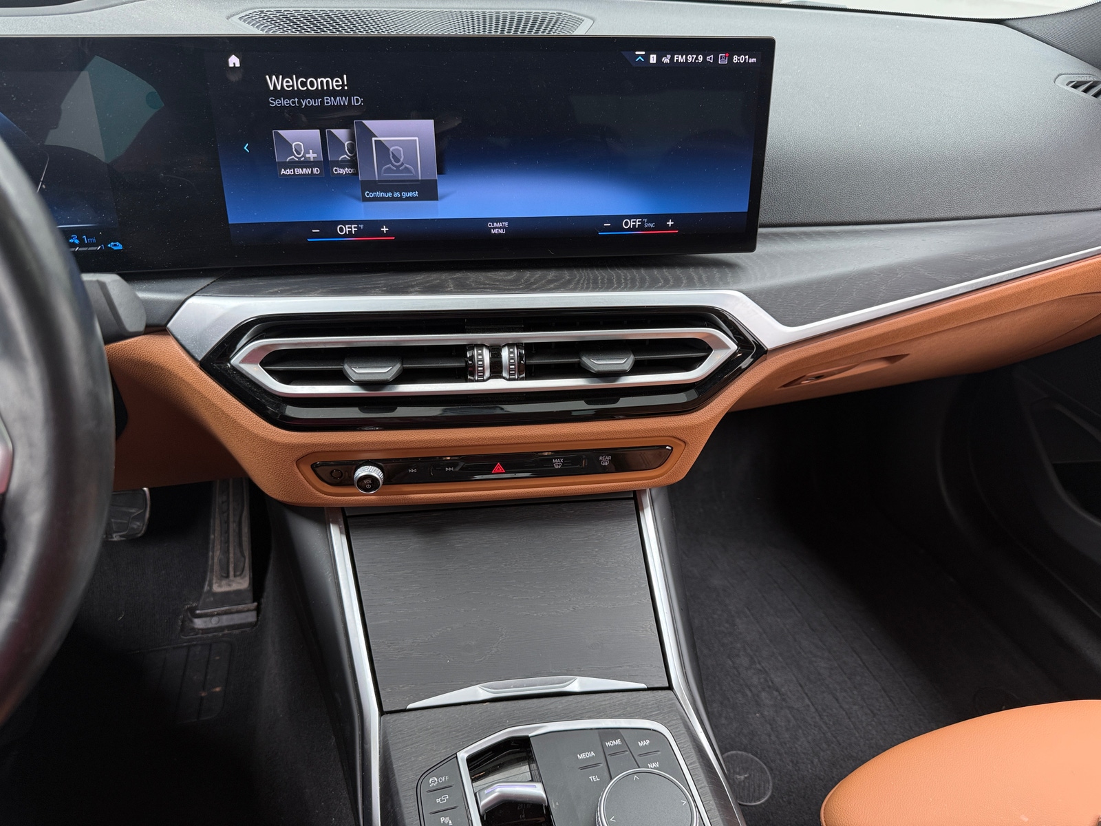 Thumbnail: 2023 BMW 3 Series - 3