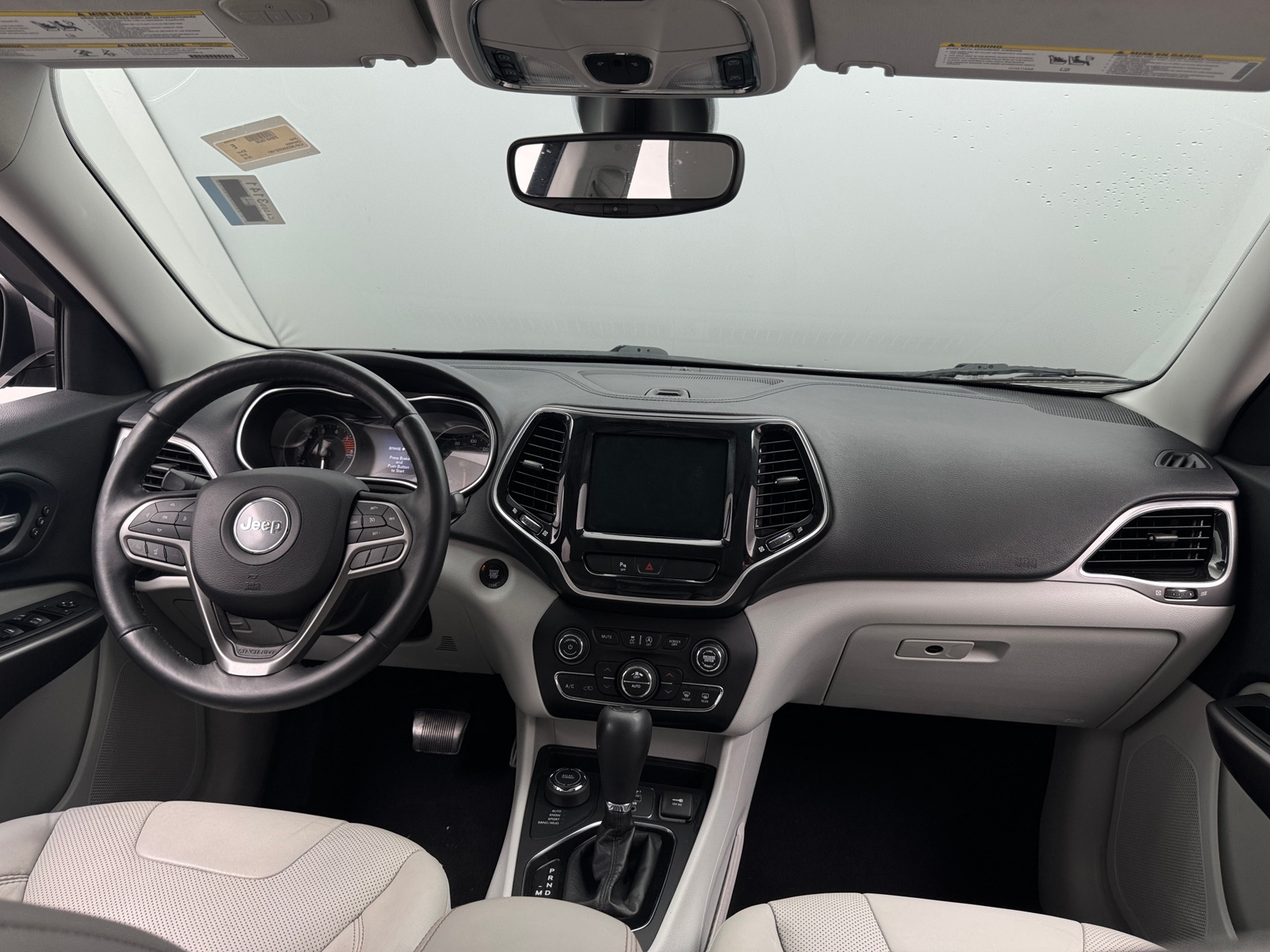 Thumbnail: 2019 Jeep Cherokee - 2