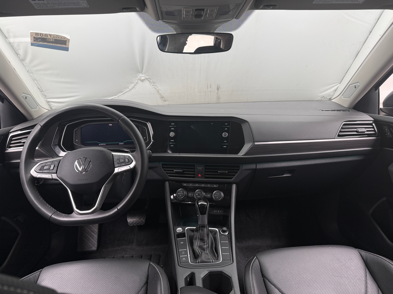 Thumbnail: 2024 Volkswagen Jetta - 3