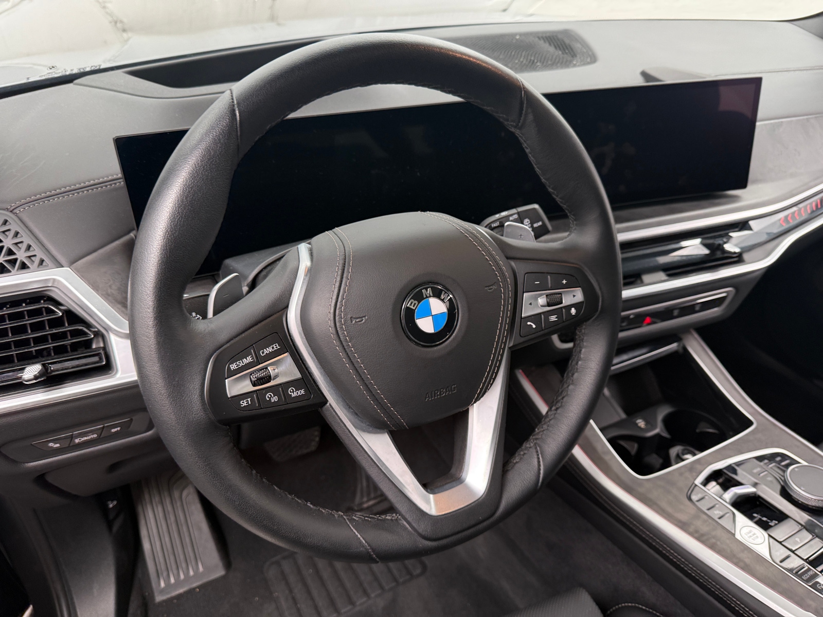 Thumbnail: 2026 BMW X5 - 4