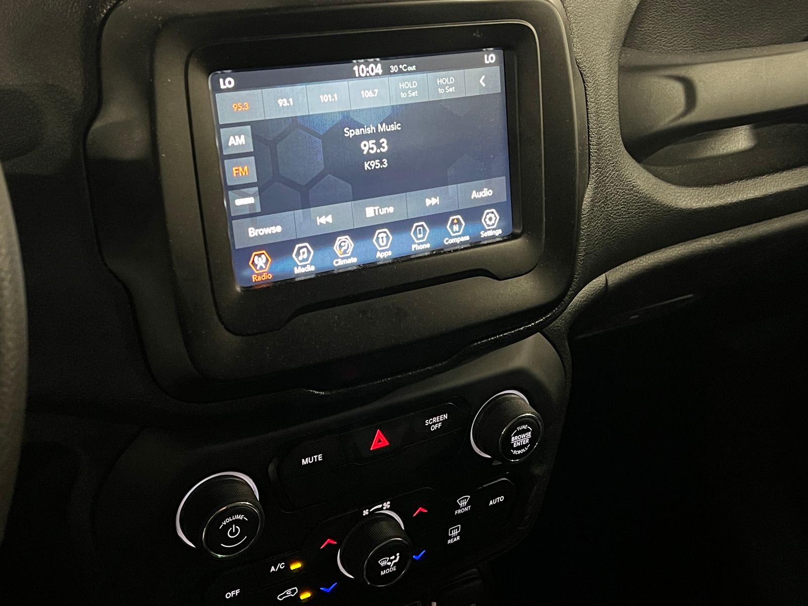 Thumbnail: 2019 Jeep Renegade - 4