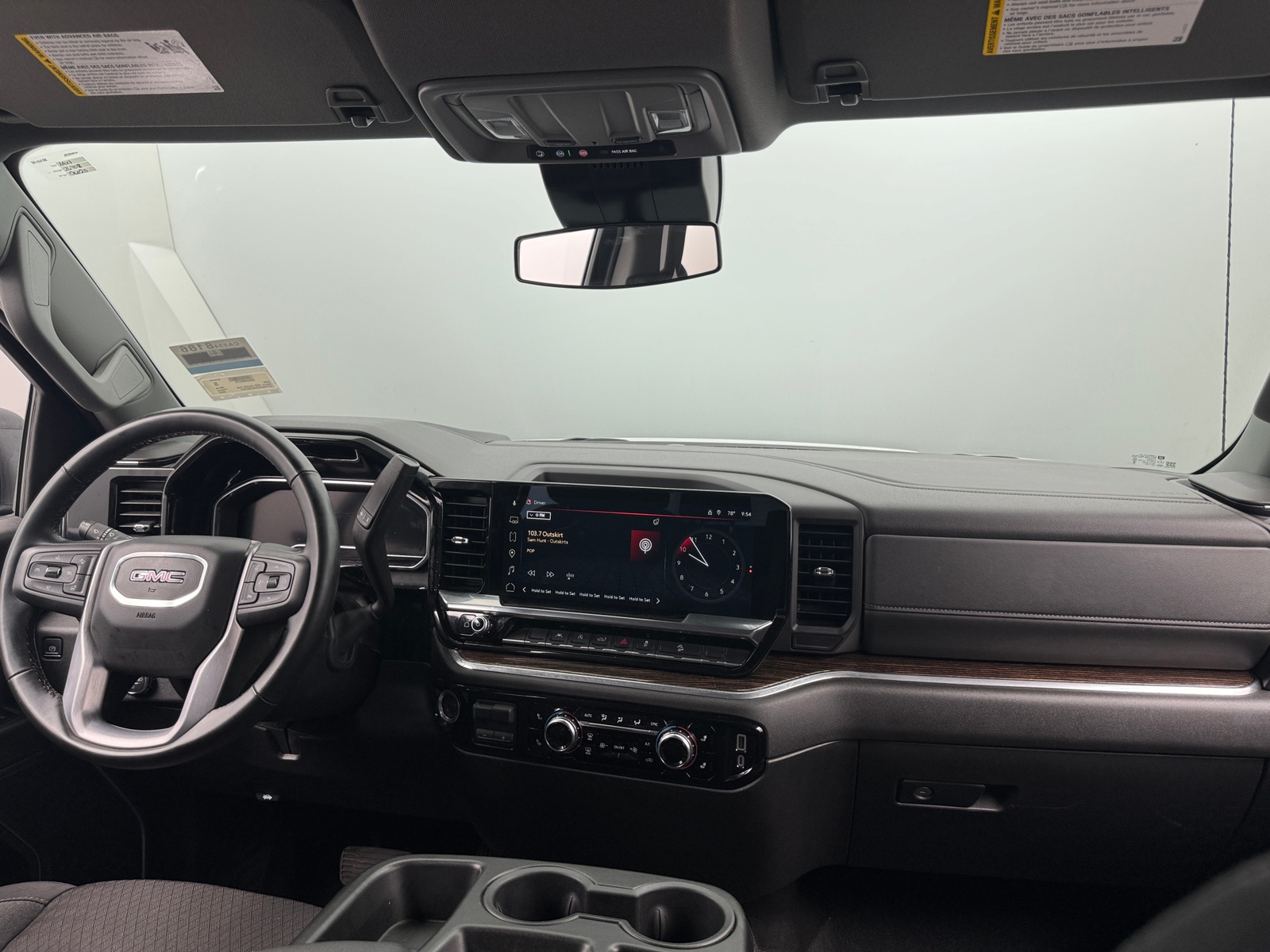 Thumbnail: 2024 GMC Sierra 1500 - 3