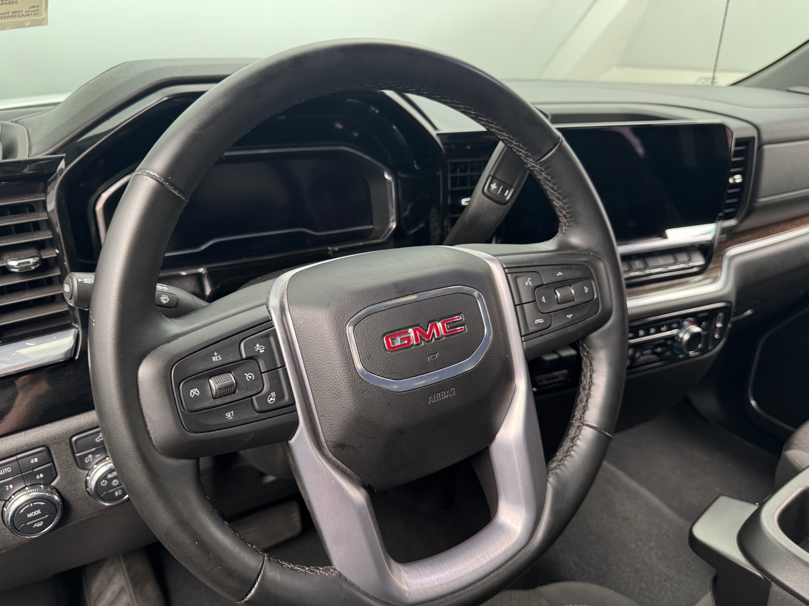 Thumbnail: 2024 GMC Sierra 1500 - 5