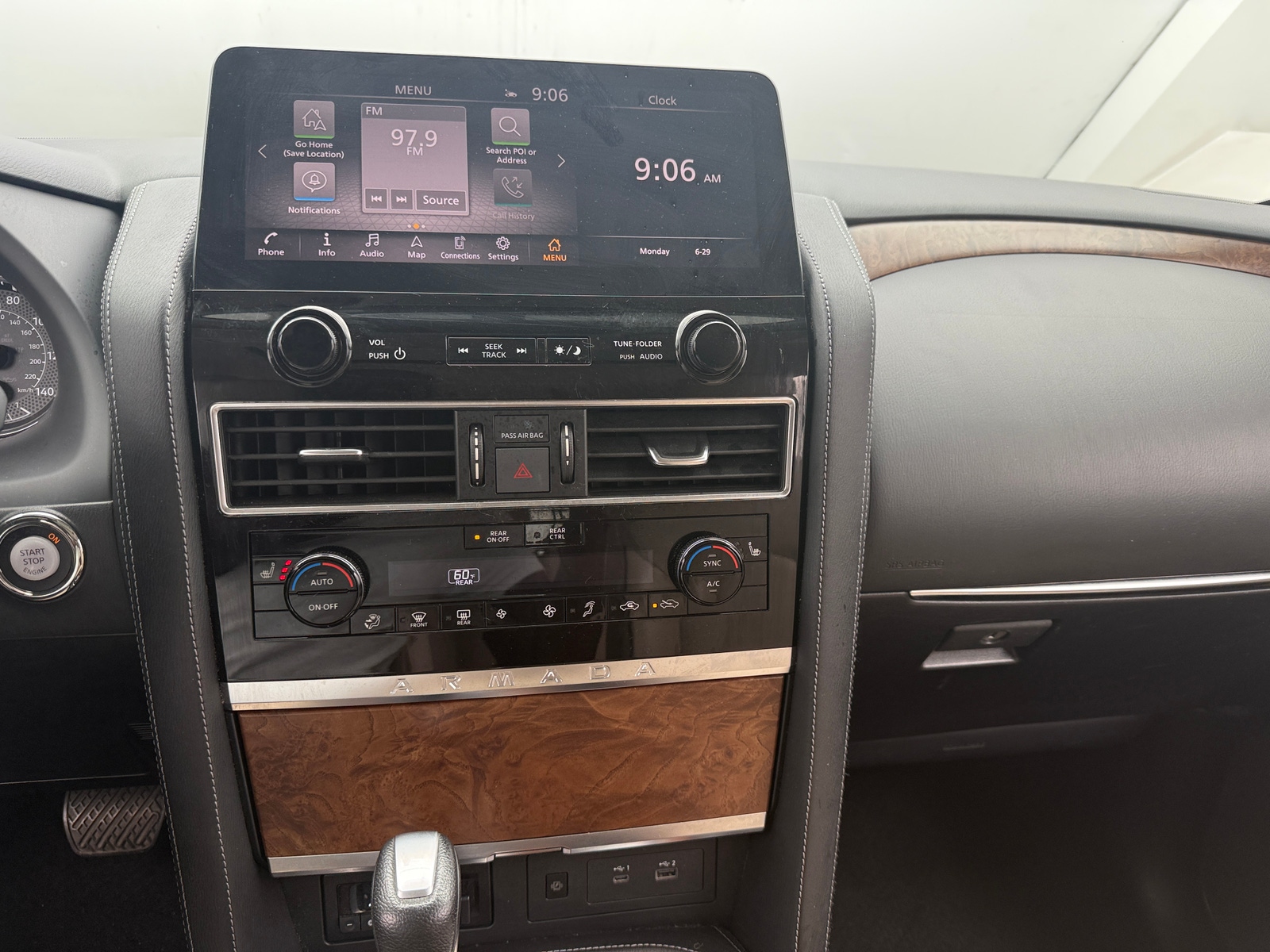 Thumbnail: 2023 Nissan Armada - 3