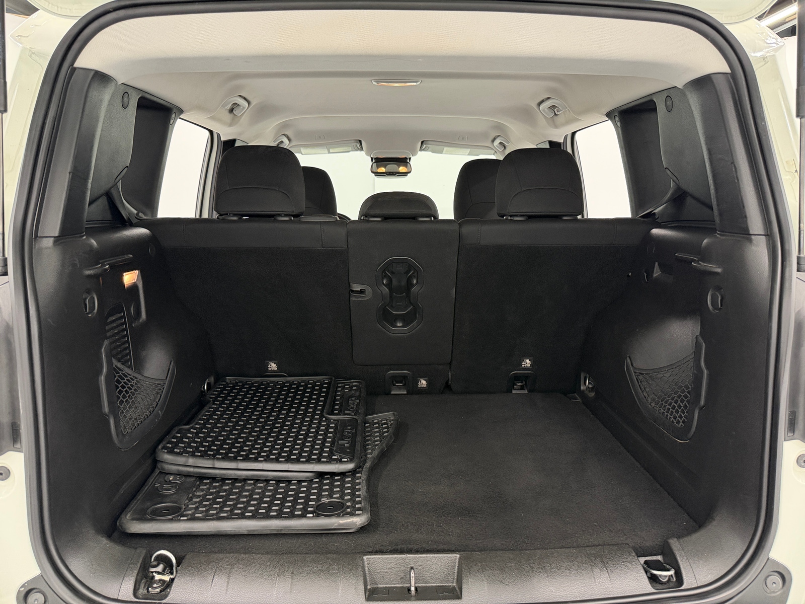Thumbnail: 2020 Jeep Renegade - 7
