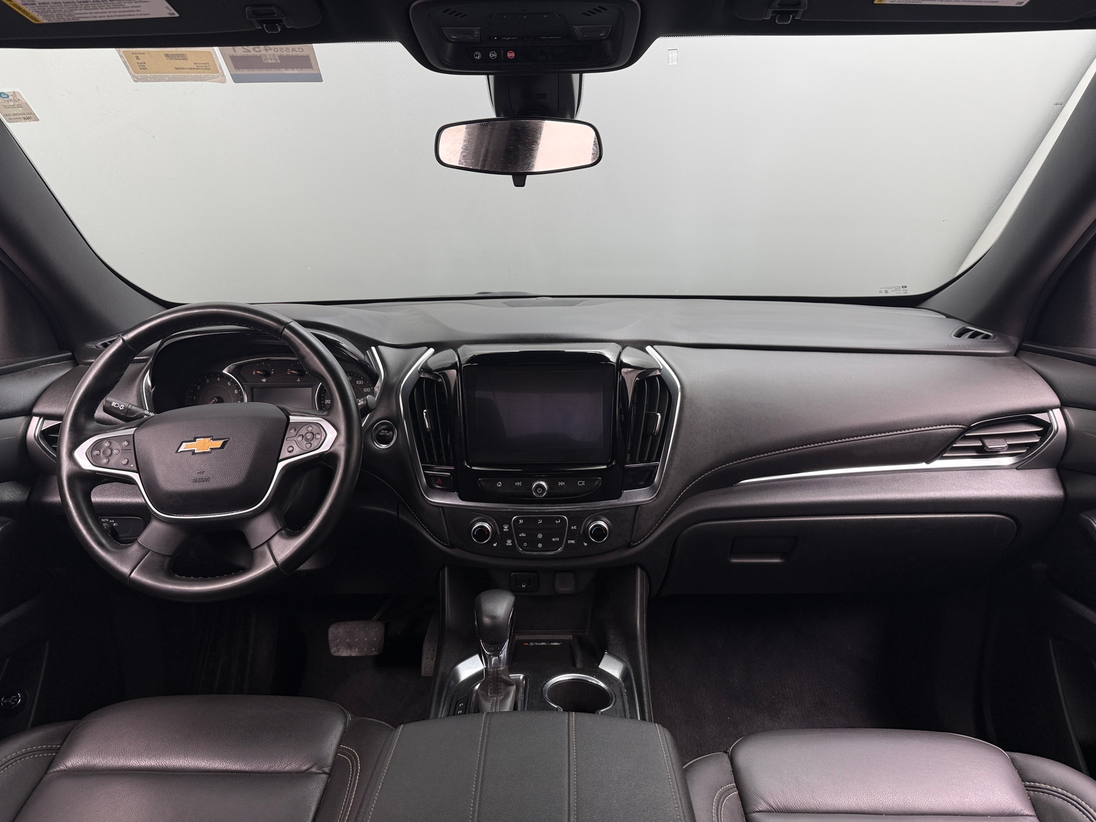 Thumbnail: 2023 Chevrolet Traverse - 2