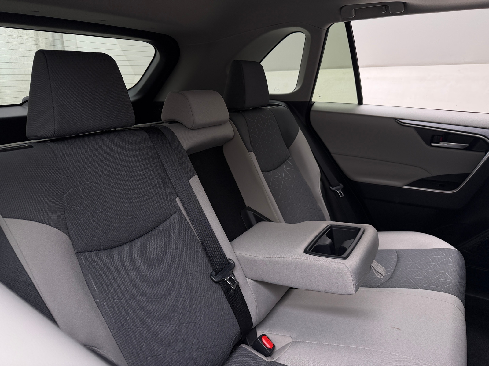 Thumbnail: 2023 Toyota RAV4 - 6