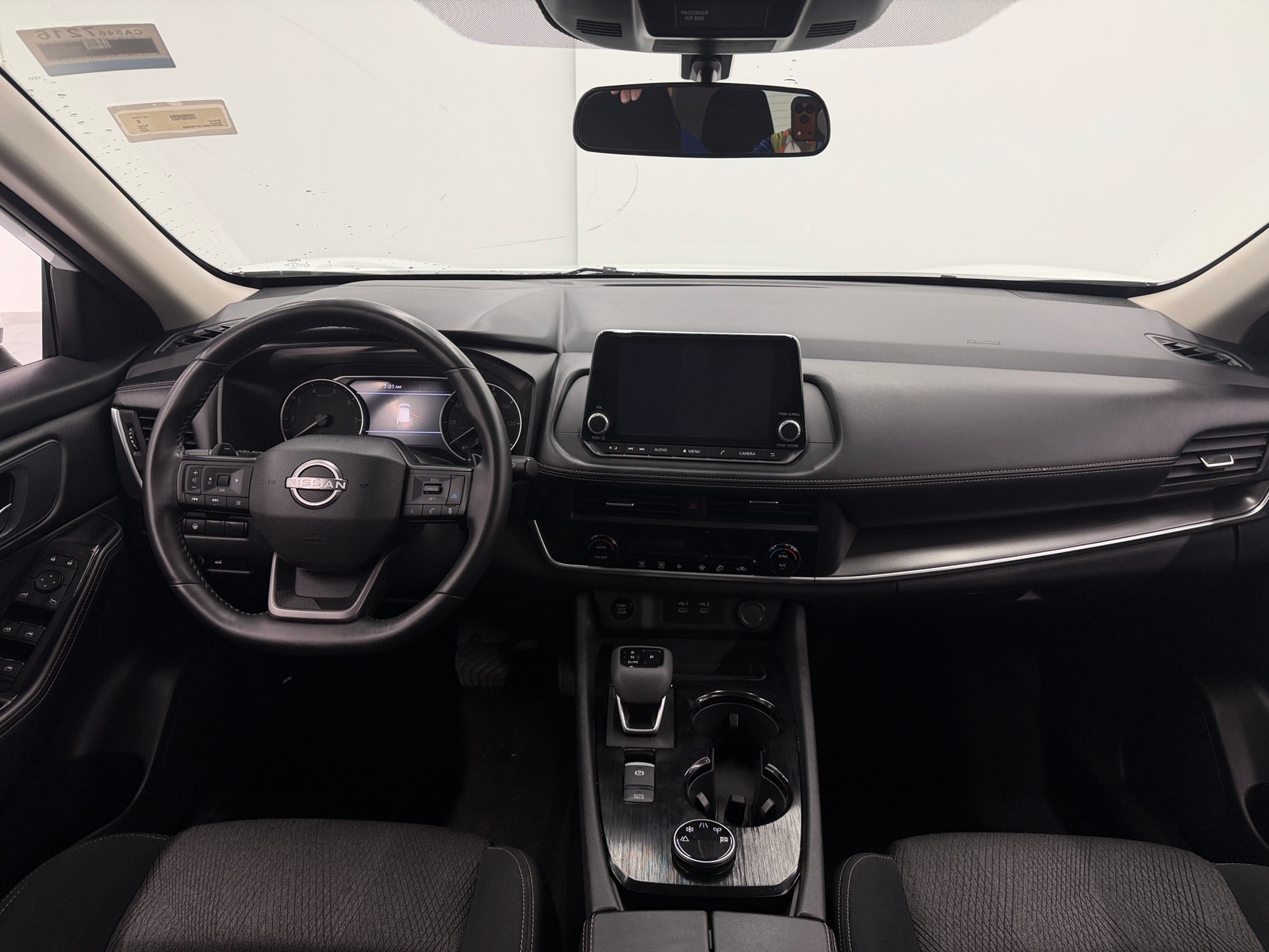Thumbnail: 2025 Nissan Rogue - 3