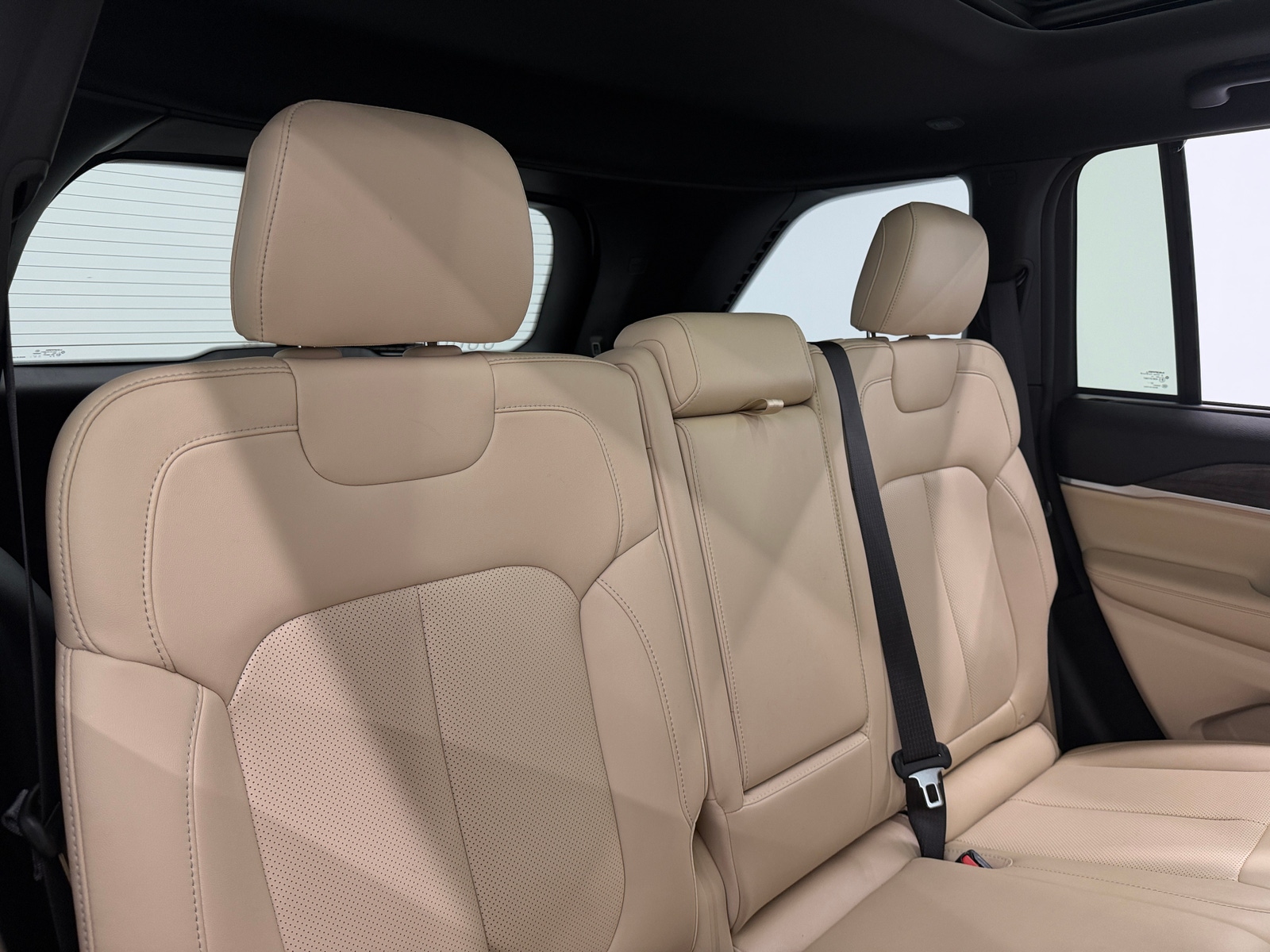Thumbnail: 2023 Jeep Grand Cherokee - 5