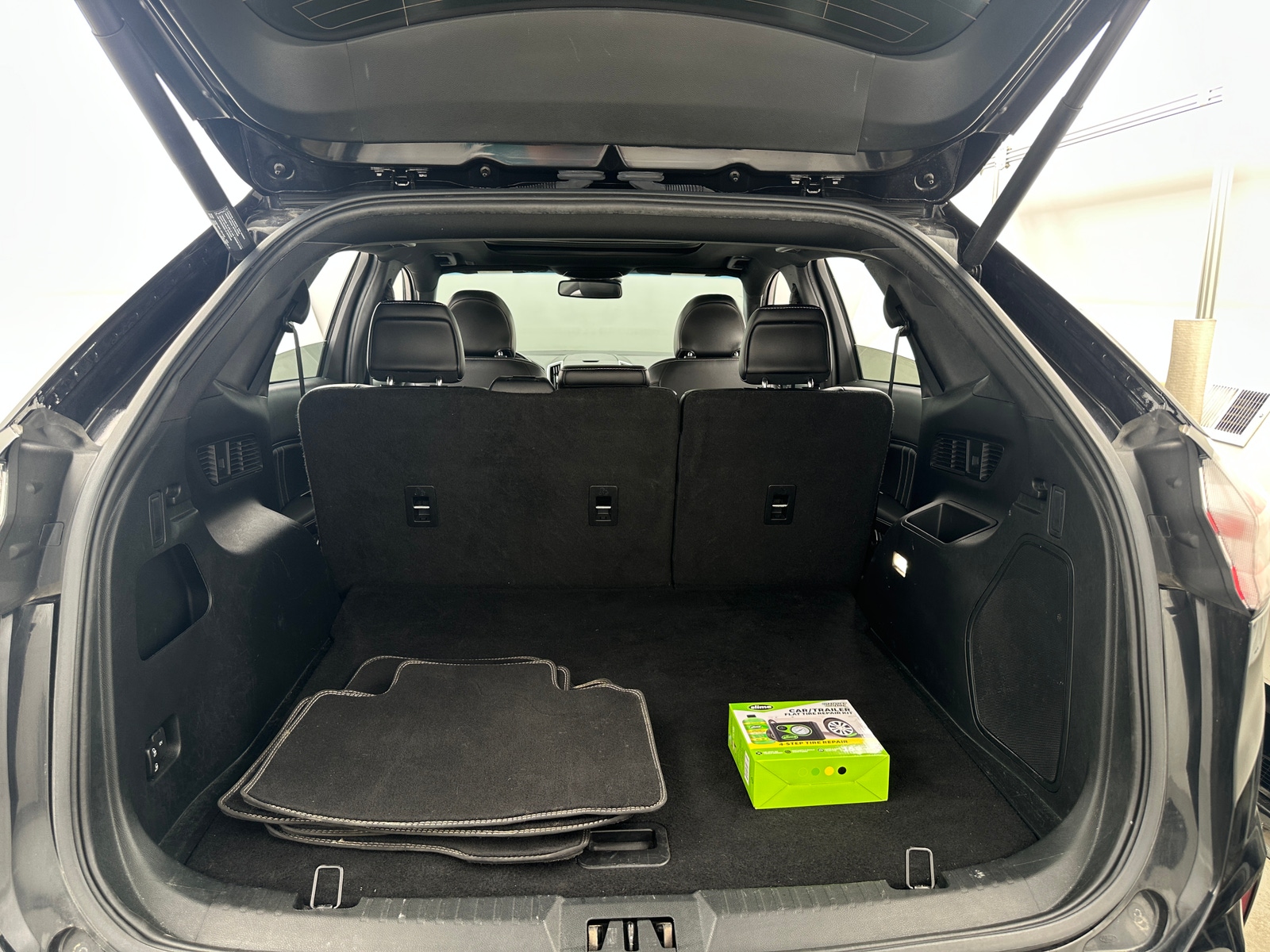 Thumbnail: 2019 Ford Edge - 6