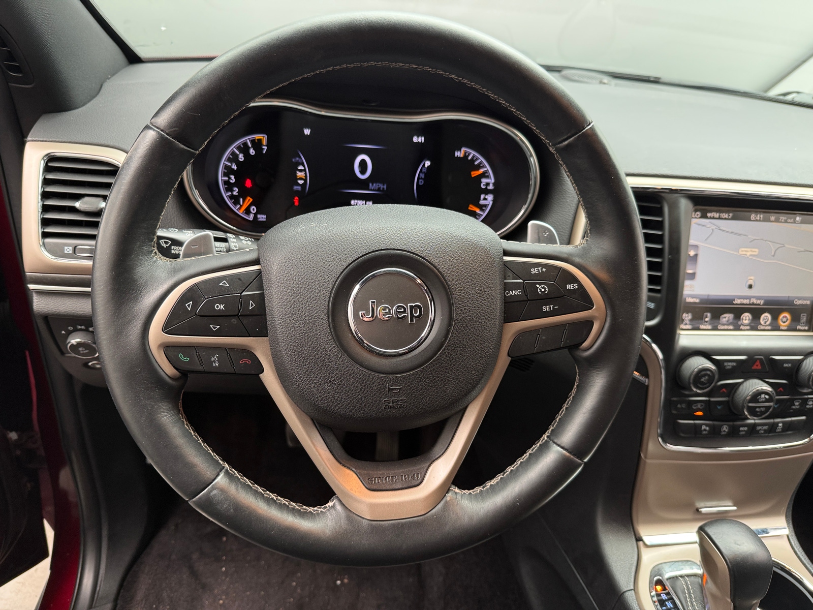 Thumbnail: 2017 Jeep Grand Cherokee - 4