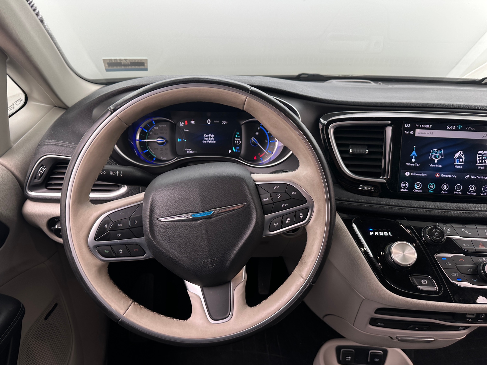 Thumbnail: 2020 Chrysler Pacifica - 4