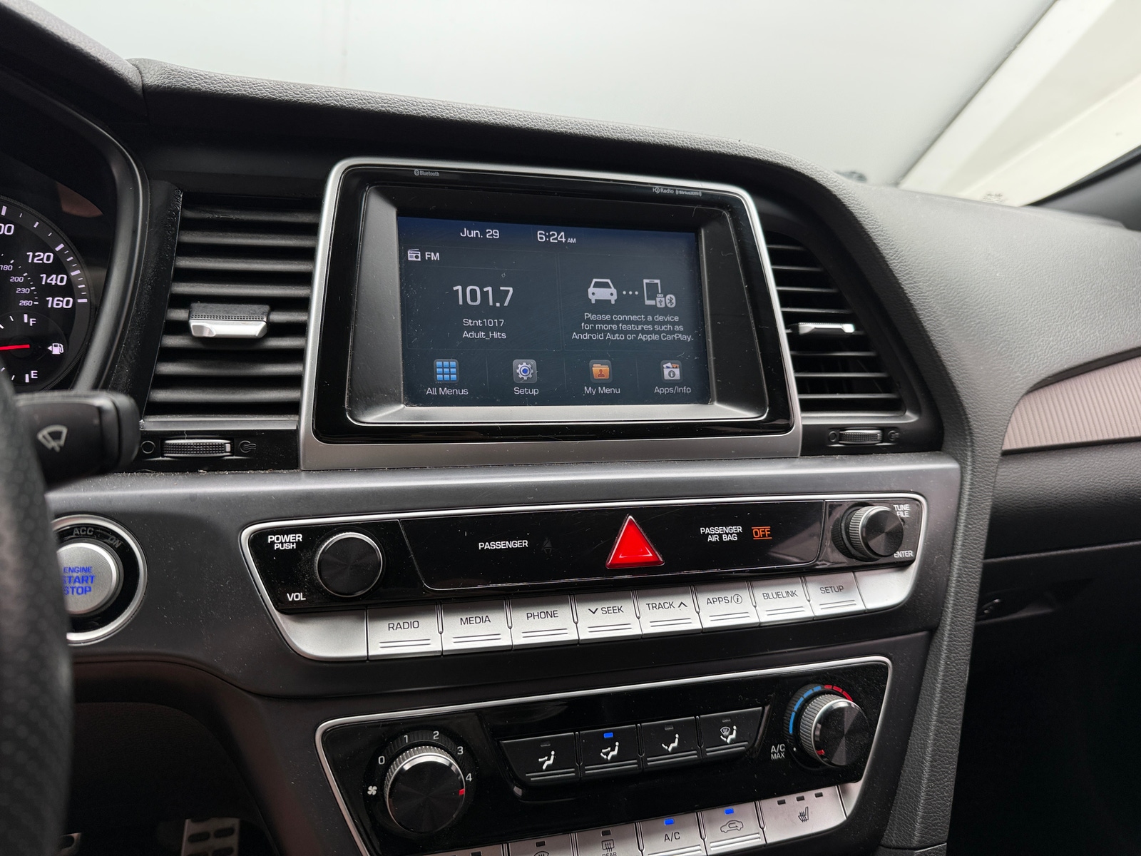 Thumbnail: 2018 Hyundai Sonata - 3