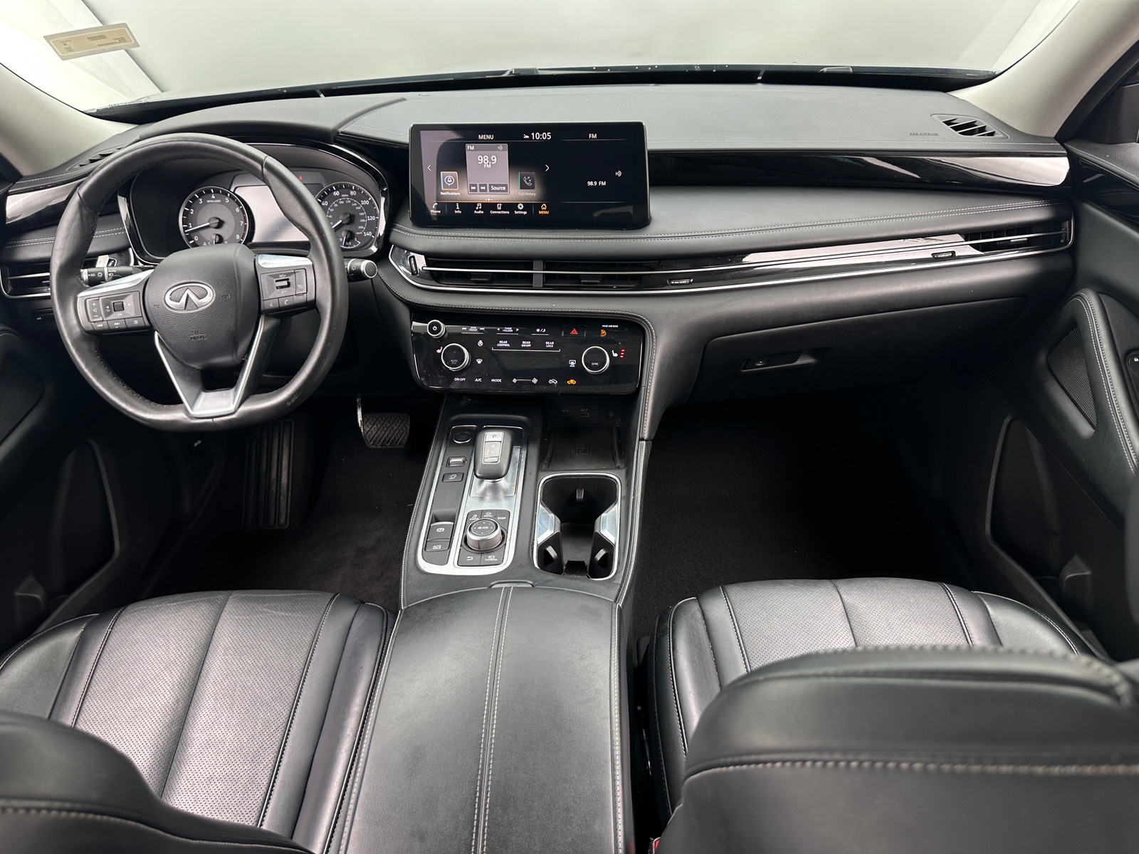 Thumbnail: 2023 INFINITI QX60 - 2