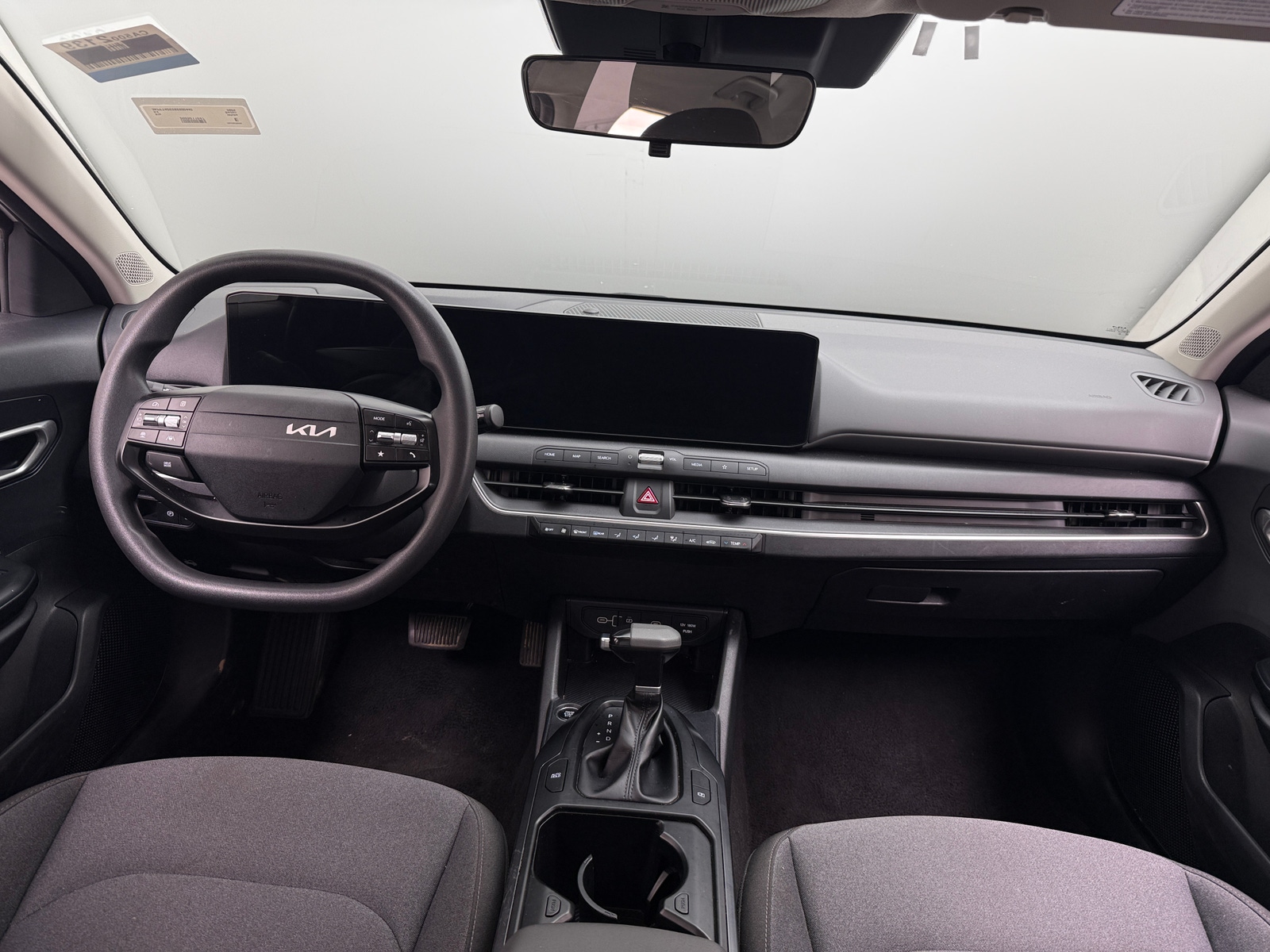 Thumbnail: 2025 Kia K4 - 3
