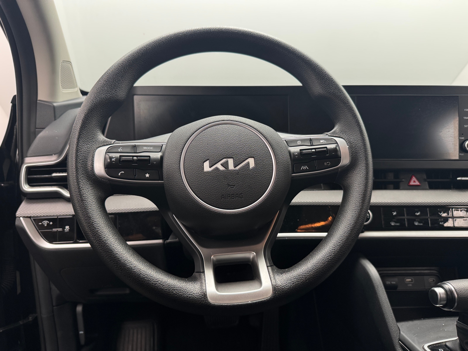 Thumbnail: 2025 Kia Sportage - 5