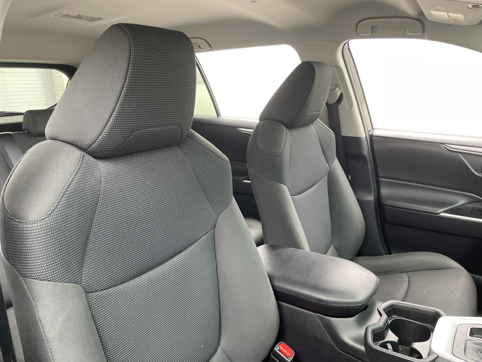 Thumbnail: 2021 Toyota RAV4 - 2