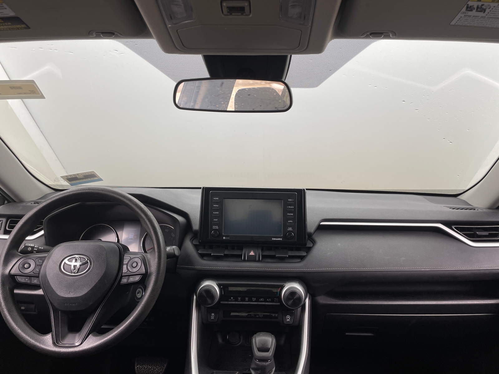 Thumbnail: 2021 Toyota RAV4 - 3