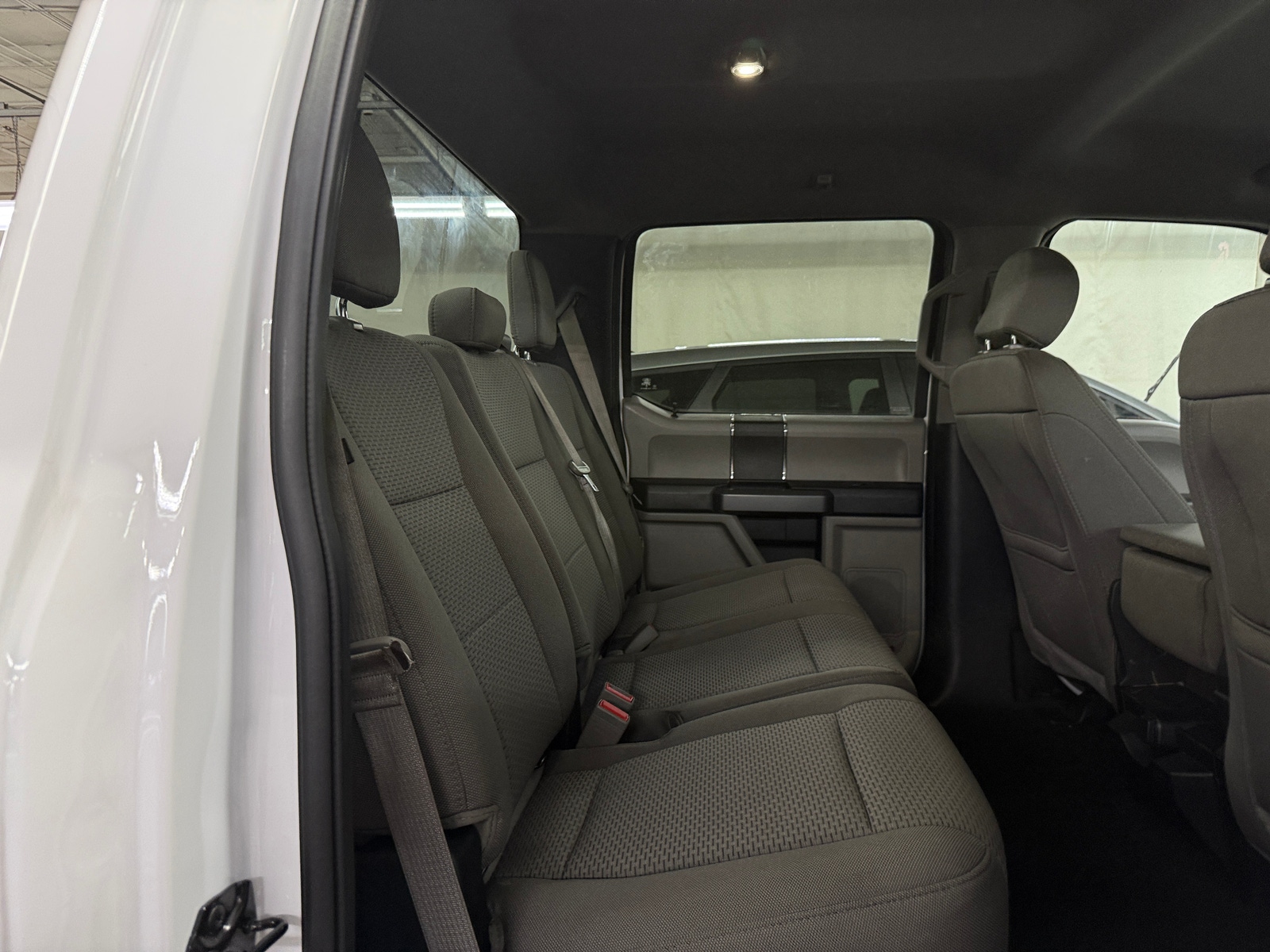 Thumbnail: 2020 Ford Econoline - 6