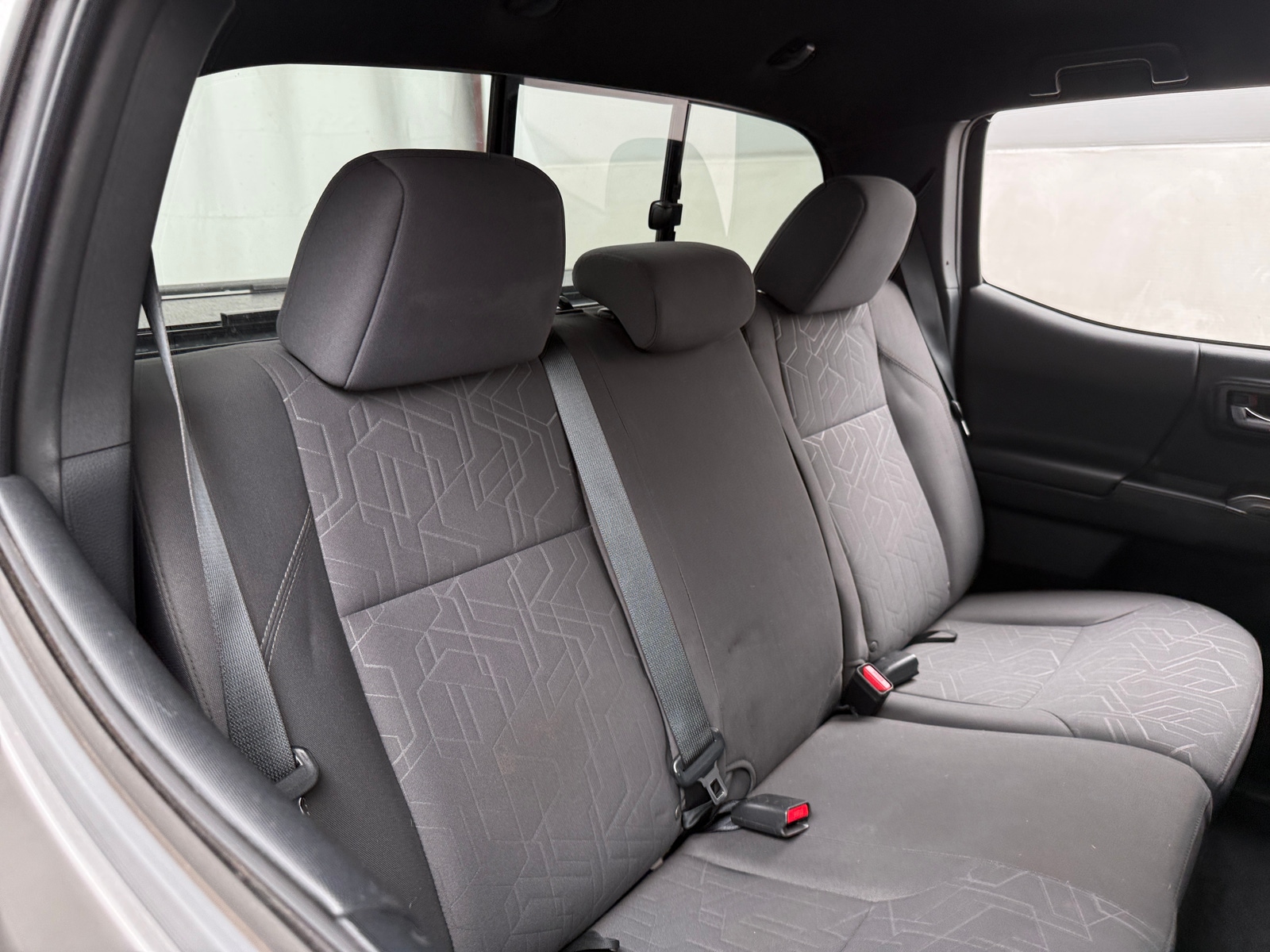 Thumbnail: 2016 Toyota Tacoma - 6