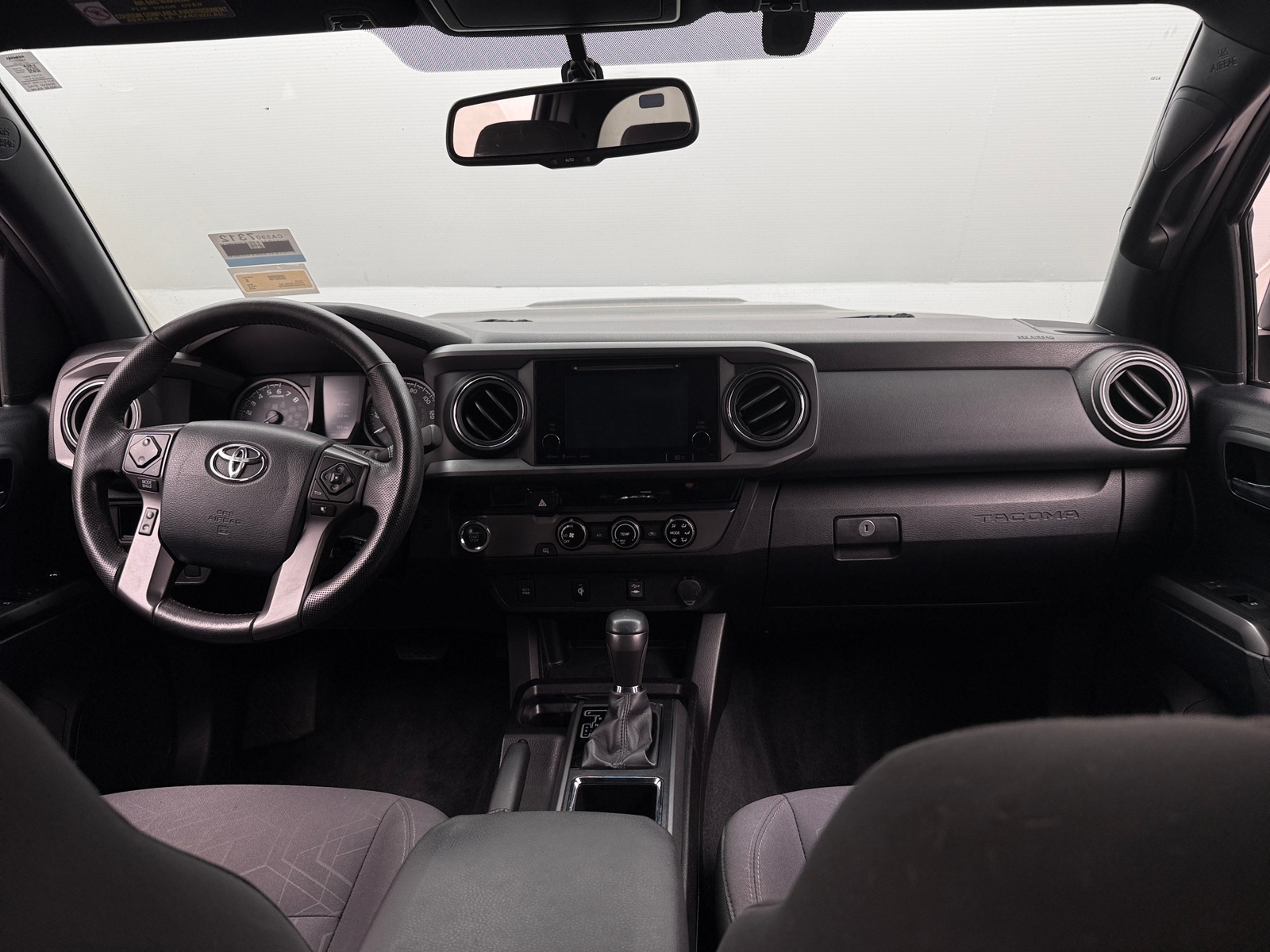 Thumbnail: 2016 Toyota Tacoma - 3