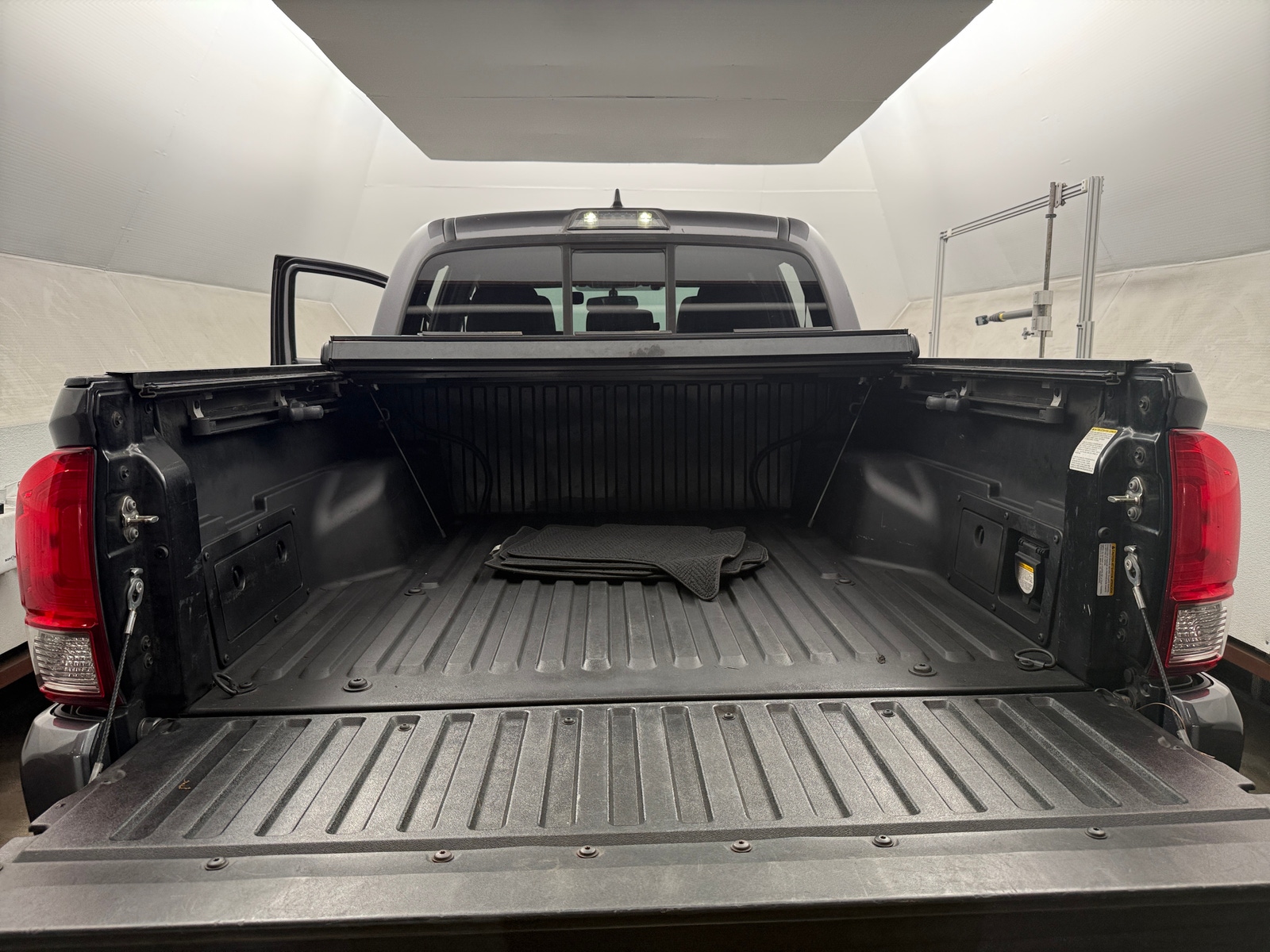 Thumbnail: 2016 Toyota Tacoma - 7