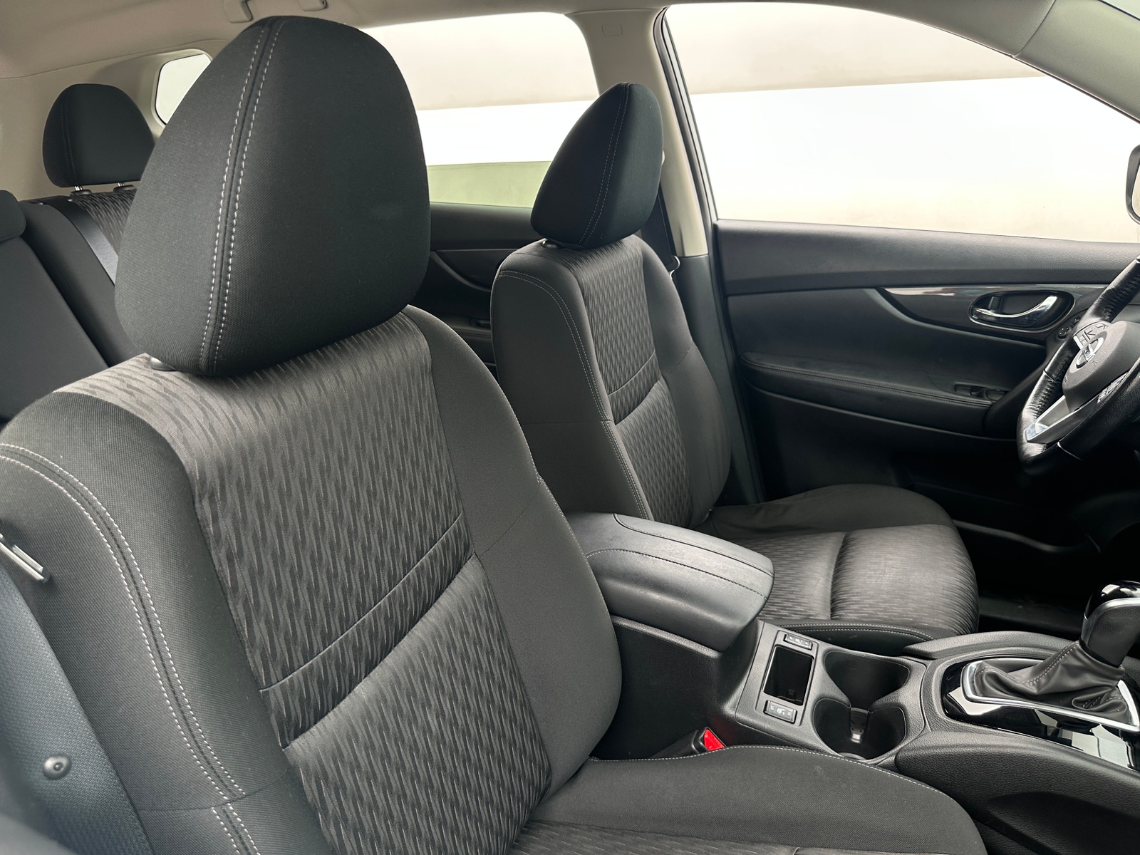Thumbnail: 2020 Nissan Rogue - 2