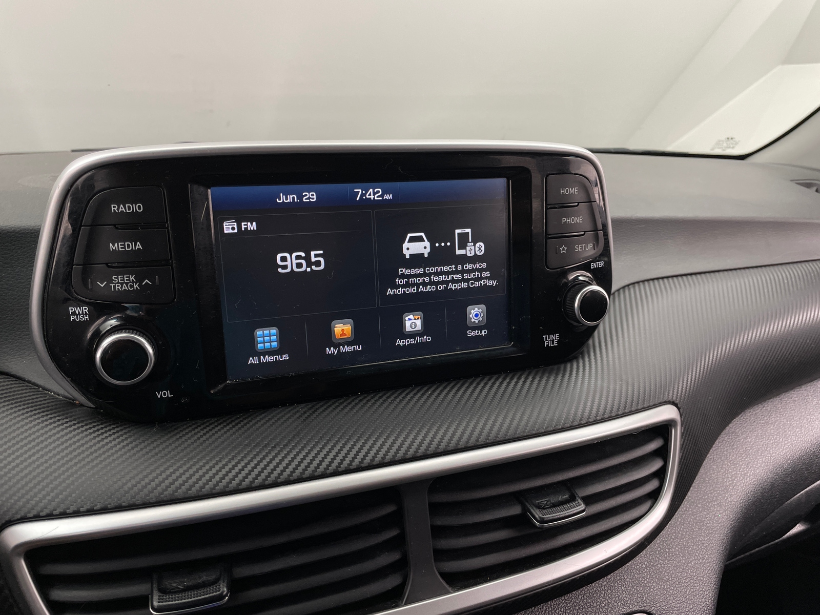 Thumbnail: 2019 Hyundai Tucson - 4