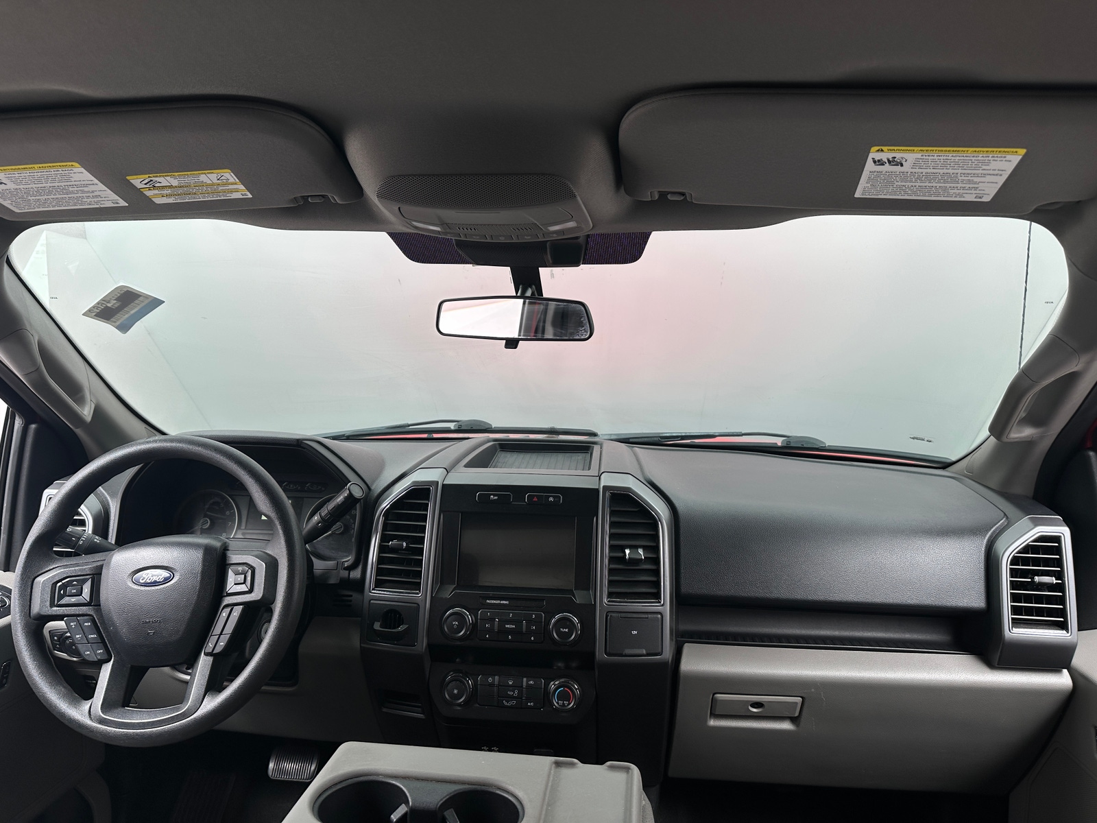 Thumbnail: 2019 Ford Econoline - 3
