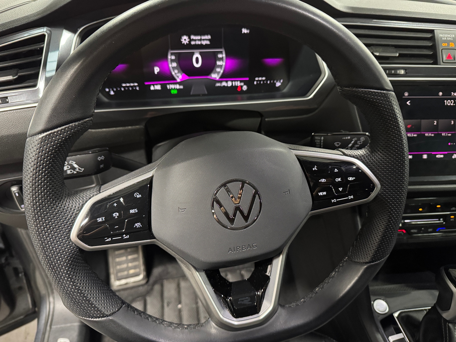 Thumbnail: 2024 Volkswagen Tiguan - 4