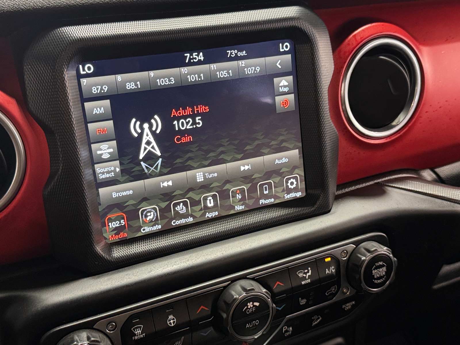 Thumbnail: 2020 Jeep Wrangler - 4