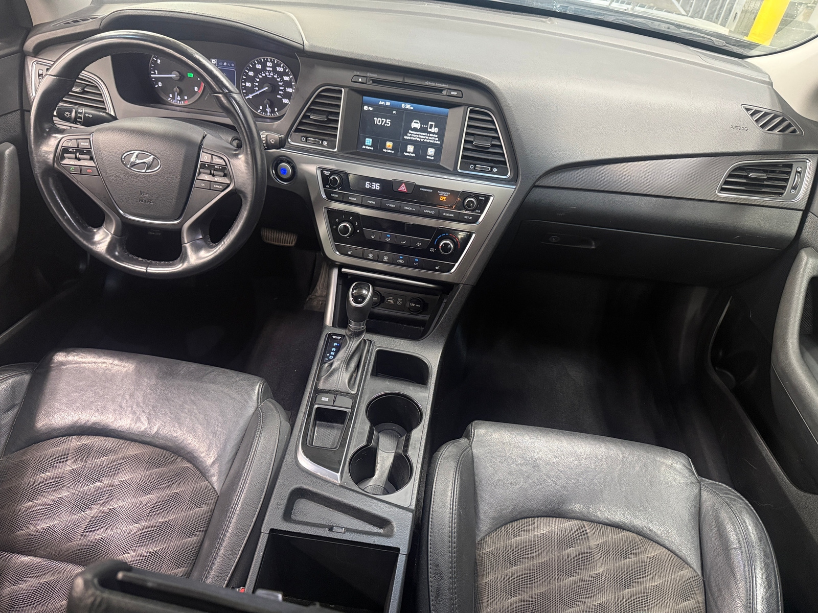Thumbnail: 2017 Hyundai Sonata - 3