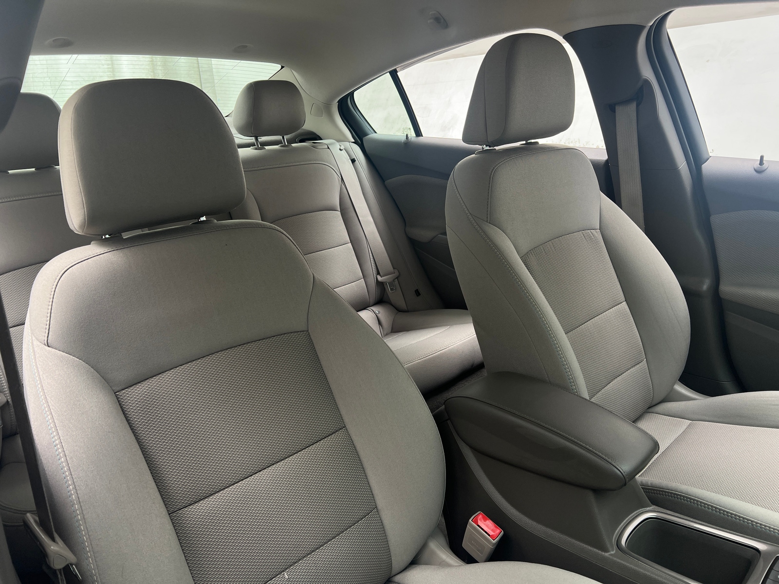 Thumbnail: 2017 Chevrolet Cruze - 2