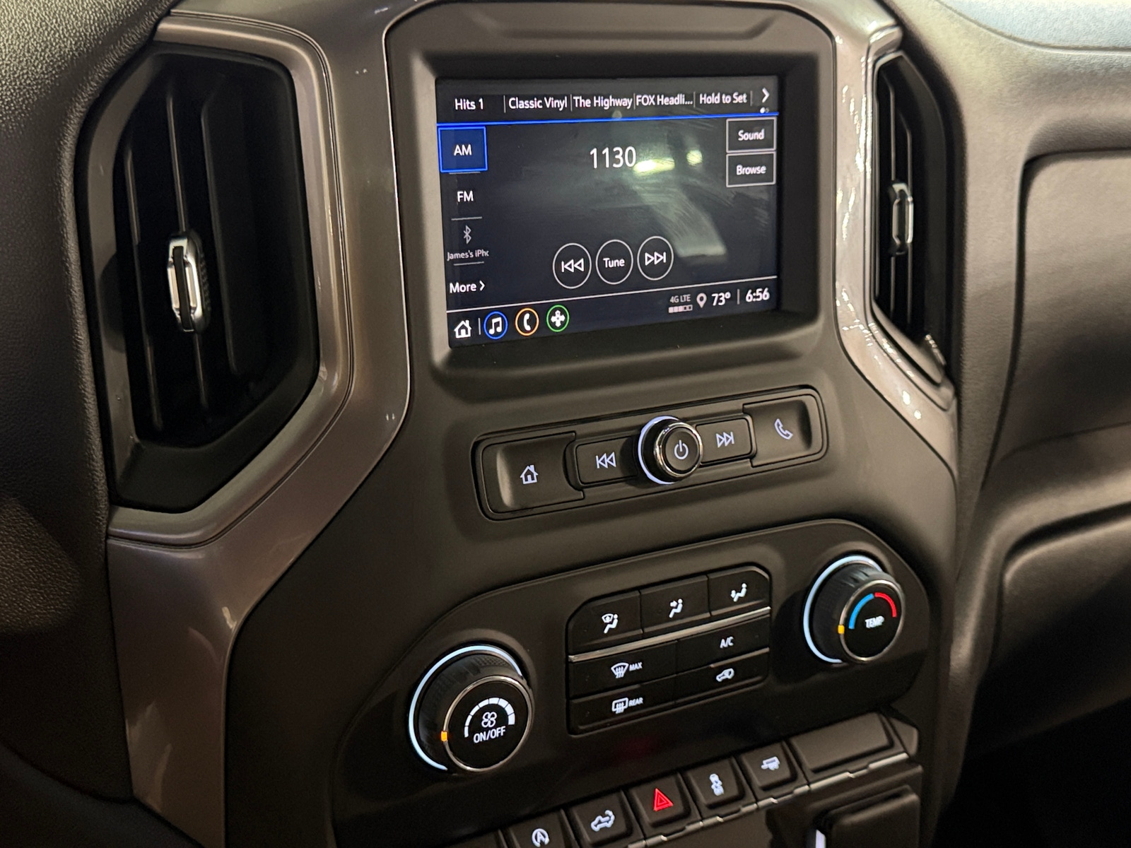 Thumbnail: 2024 Chevrolet Silverado 1500 - 4