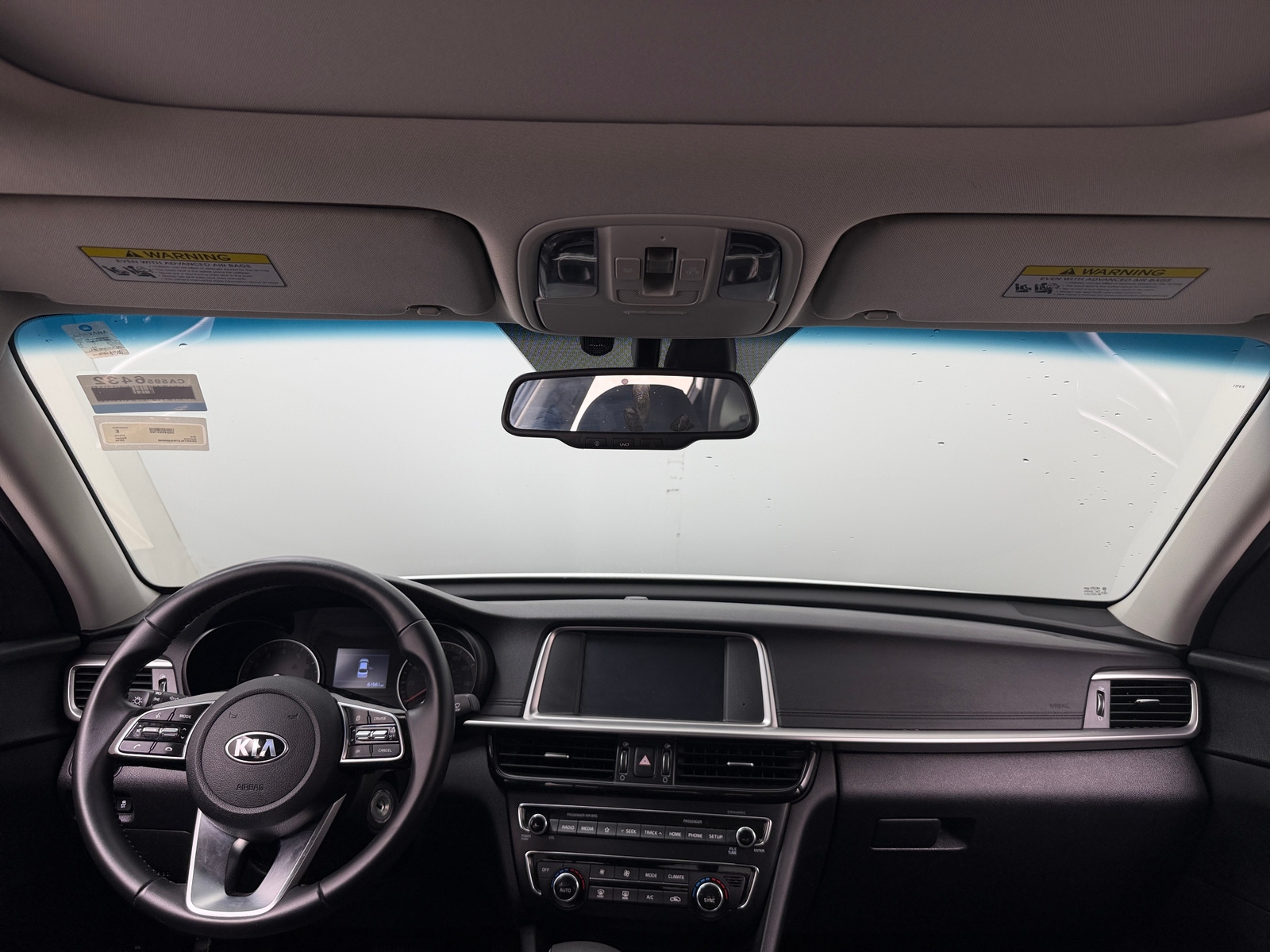 Thumbnail: 2019 Kia Optima - 3