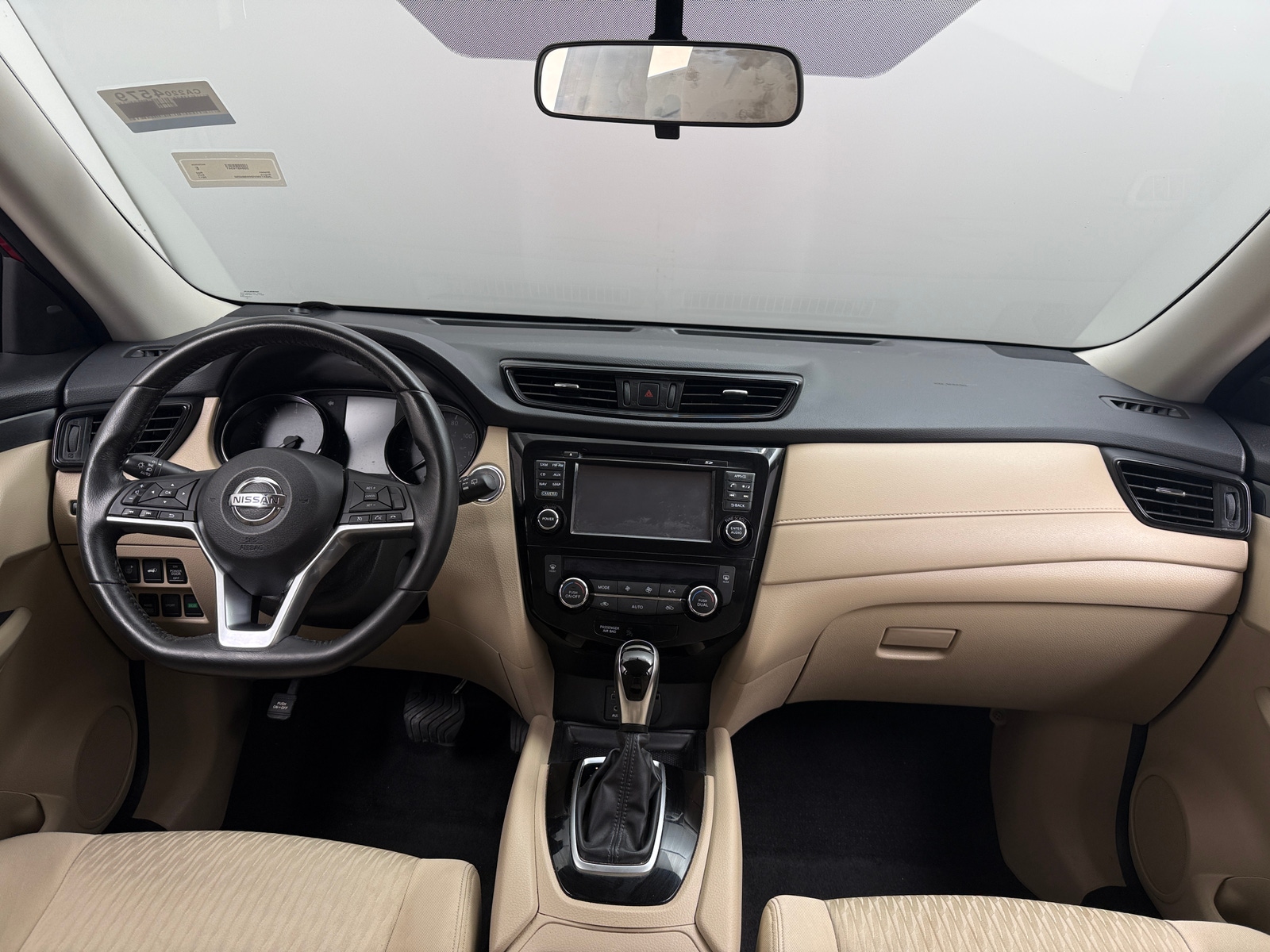 Thumbnail: 2017 Nissan Rogue - 3