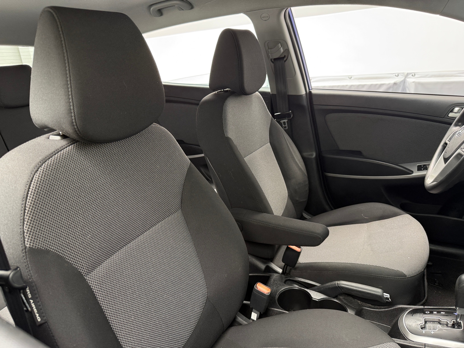 Thumbnail: 2014 Hyundai Accent - 2