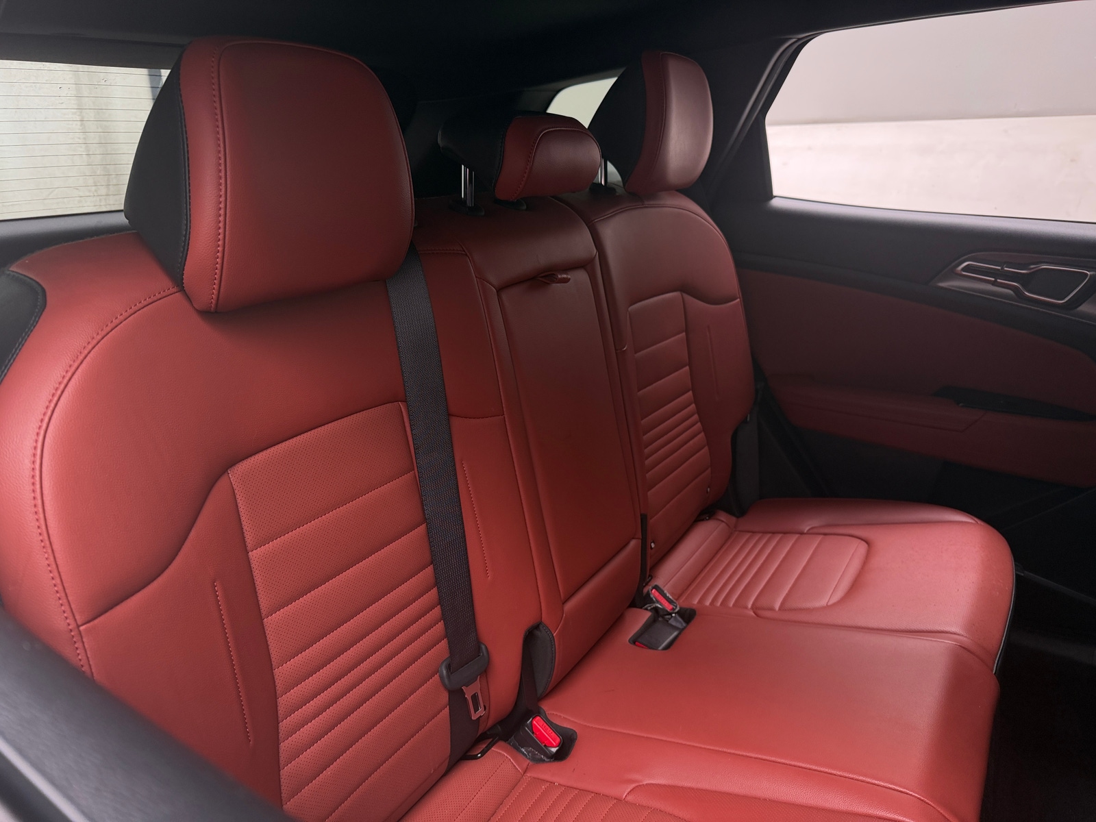 Thumbnail: 2023 Kia Sportage - 5