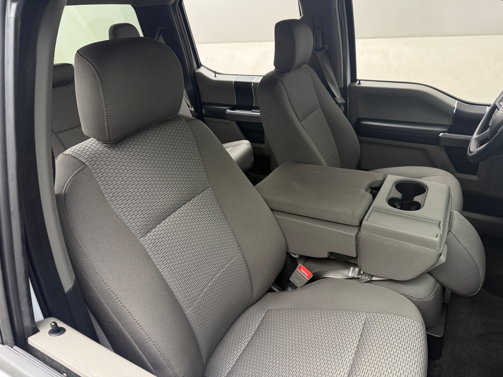 Thumbnail: 2020 Ford Econoline - 2