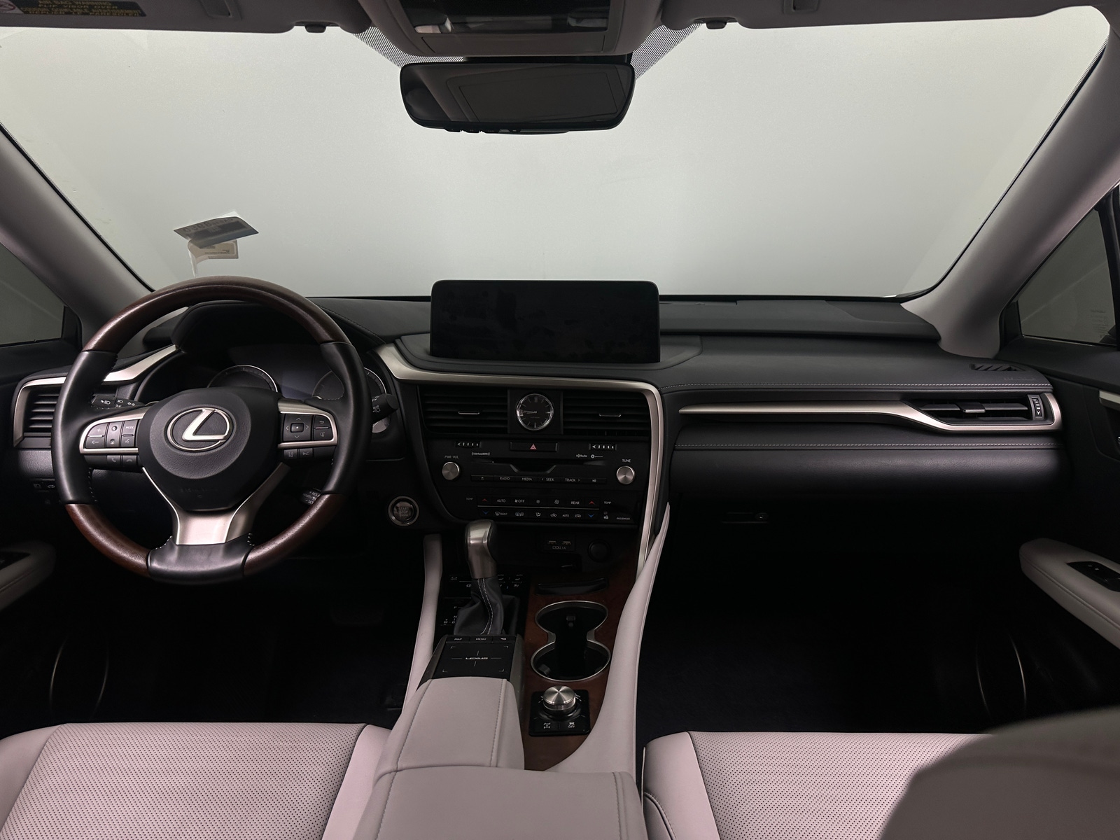 Thumbnail: 2022 Lexus RX - 3