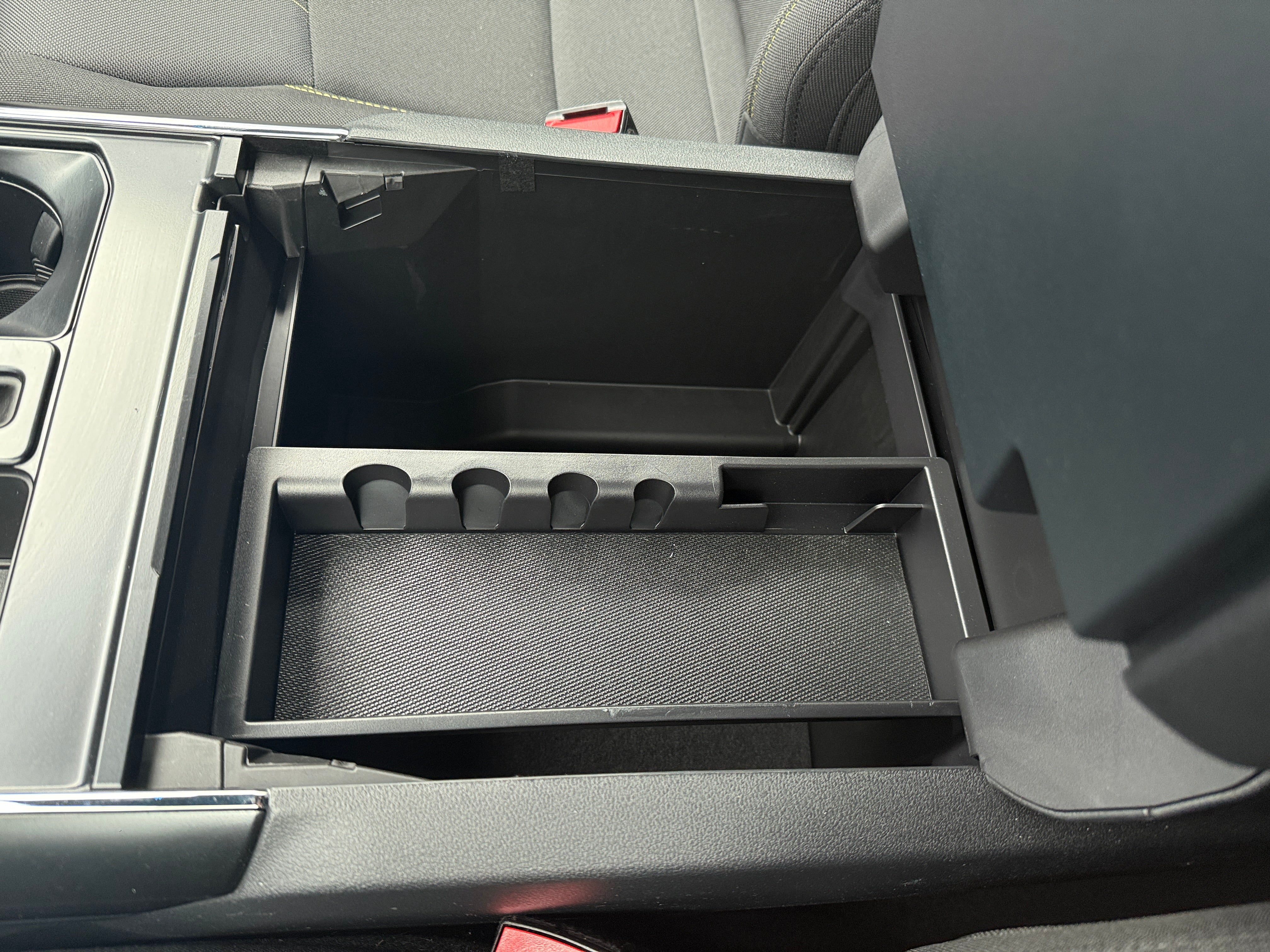 2025 Ford F-150 STX - Photo 13