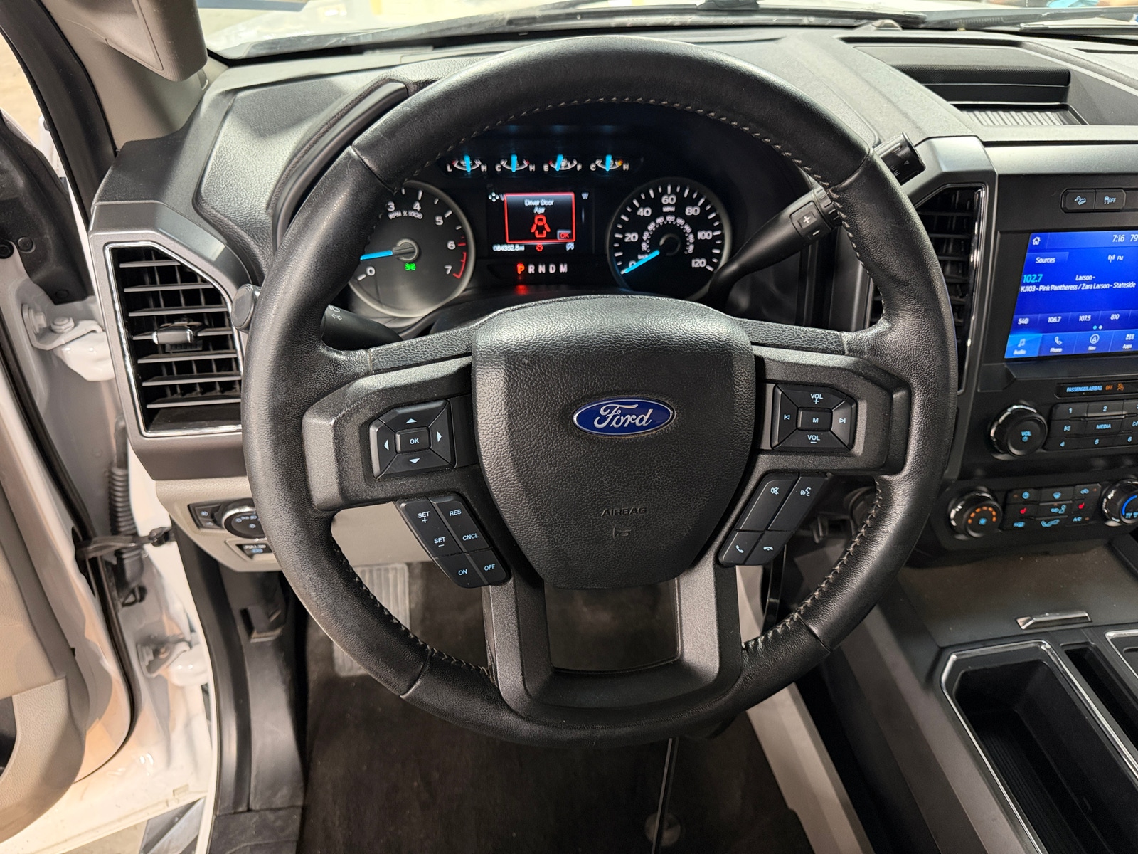 Thumbnail: 2019 Ford Econoline - 5
