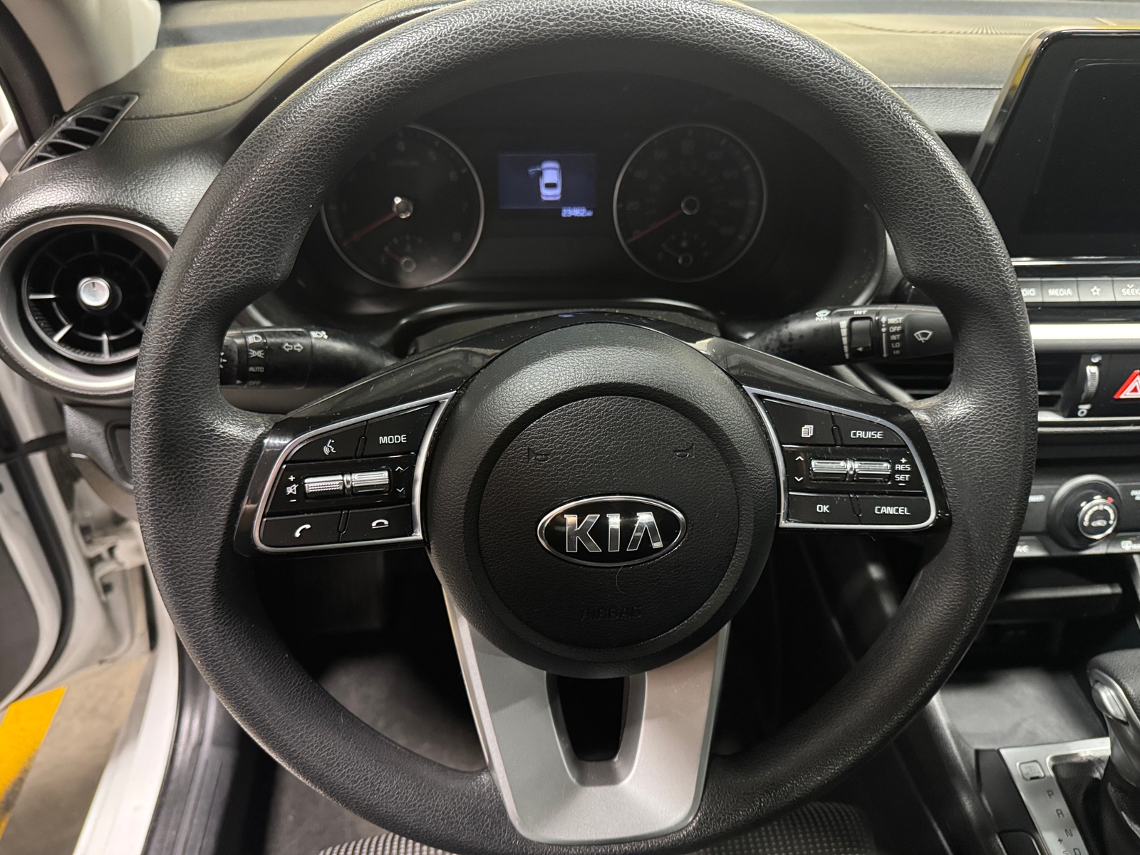 Thumbnail: 2020 Kia Forte - 5