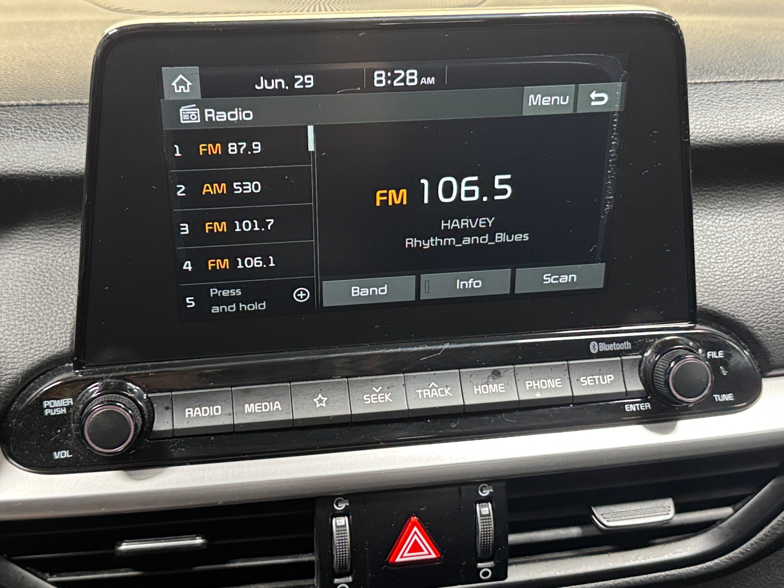 Thumbnail: 2020 Kia Forte - 4