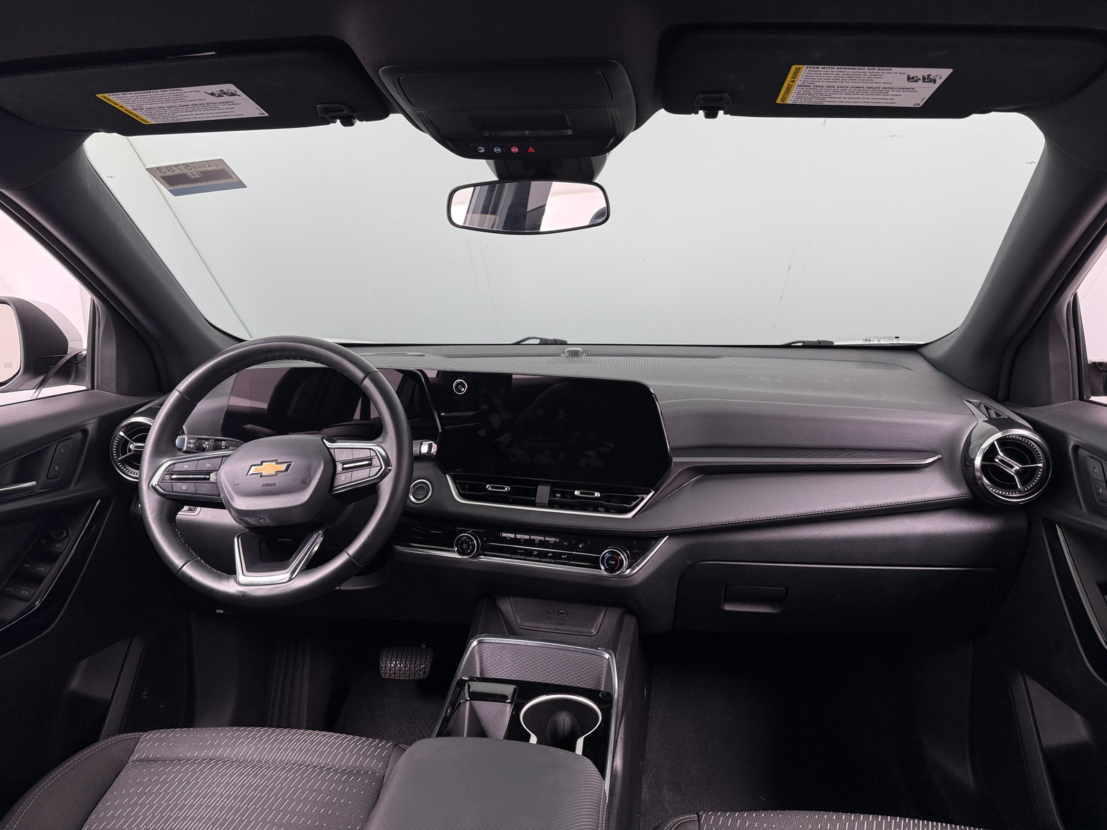 Thumbnail: 2025 Chevrolet Equinox - 3