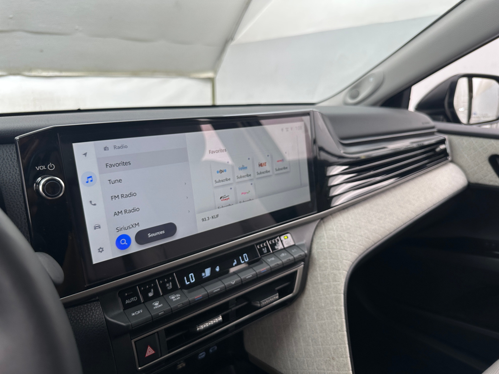 Thumbnail: 2025 Toyota Camry - 3