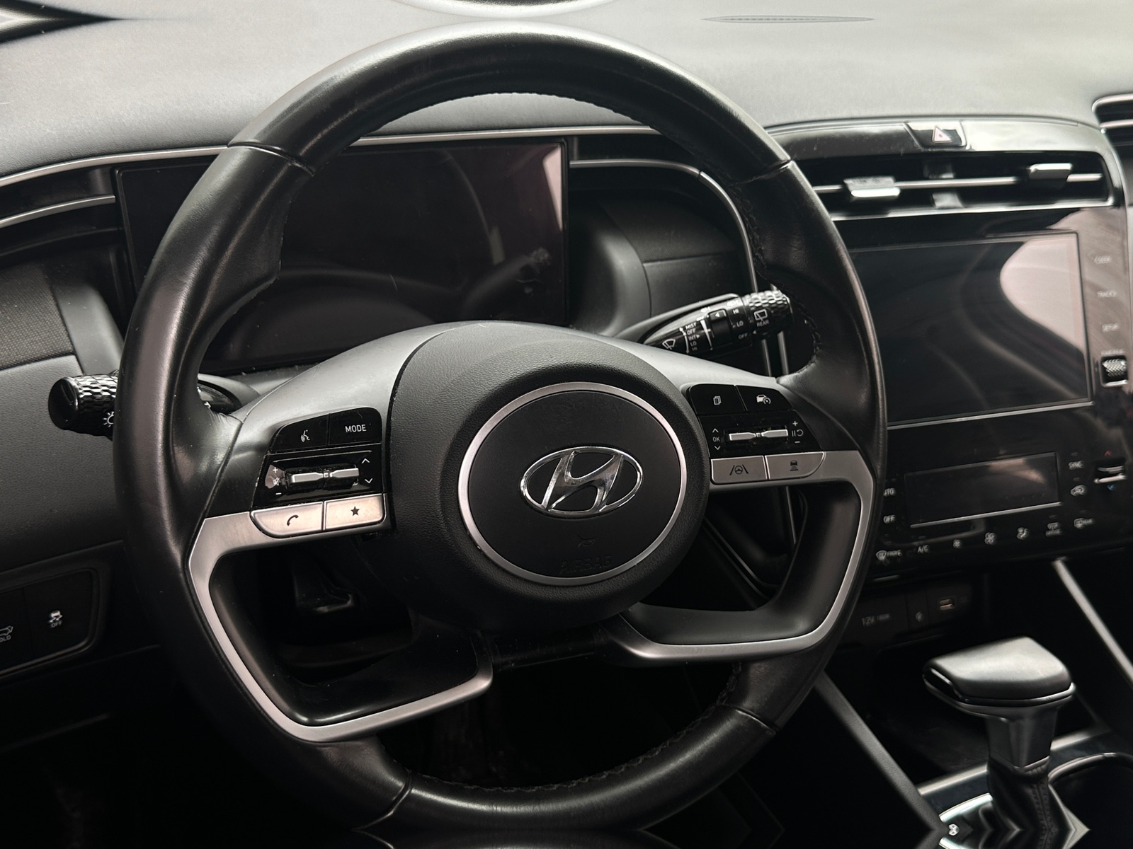 Thumbnail: 2022 Hyundai Tucson - 4